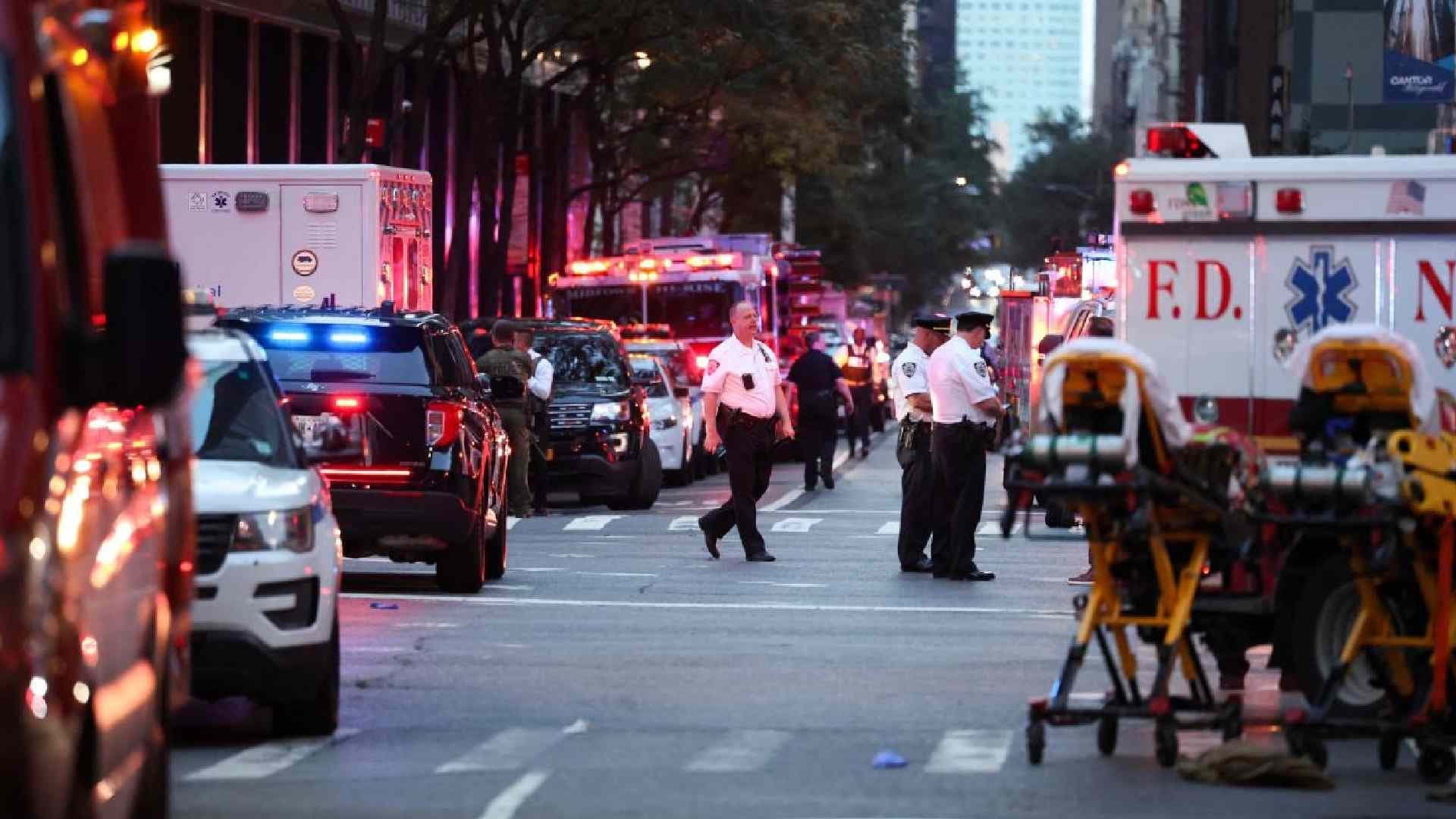 Hombre Ataca con Machete a 3 Personas en Estación Grand Central del Metro de Nueva York
