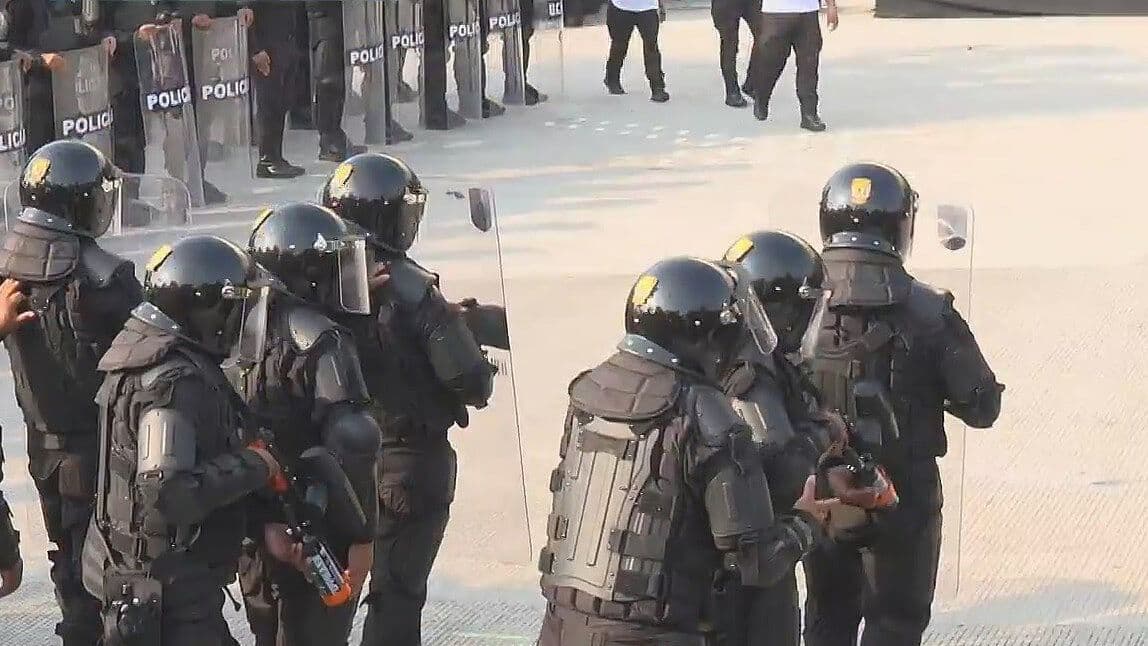 Se Gradúan Policías en Curso Previo al Mundial en NL