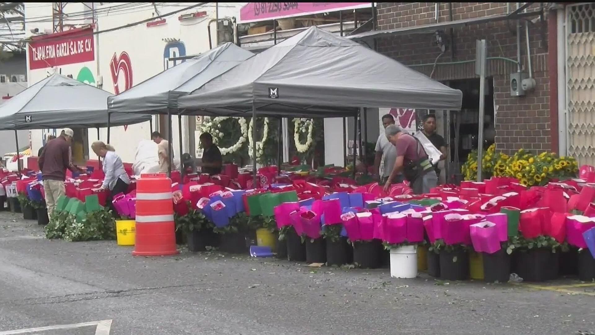 Se Preparan Negocios de Venta de Flores para el Día de las Madres en Monterrey
