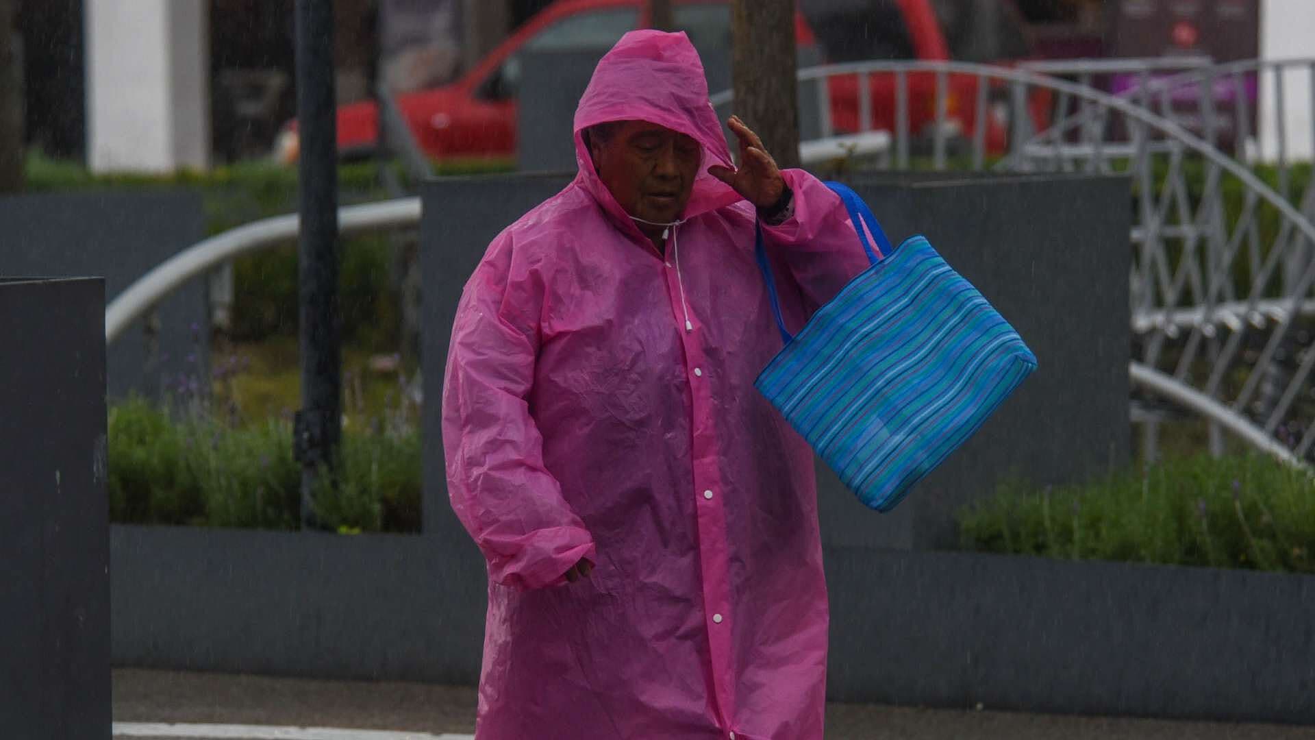 Lluvias Azotan al Edomex; Videos Muestran Calles Convertidas en Ríos por las Intensas Precipitaciones