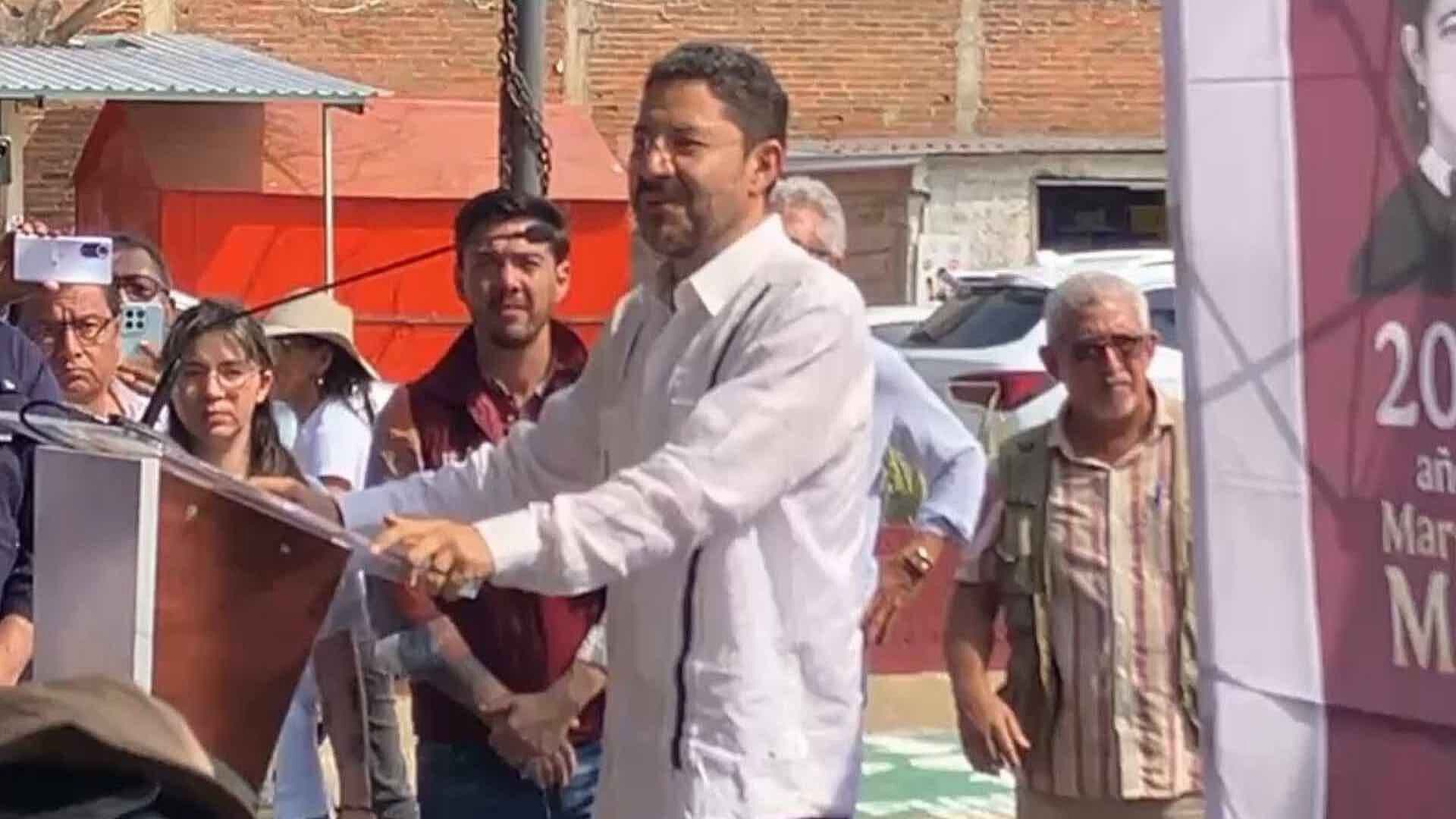 Jubilados y Pensionados Esperan Más de Dos Horas al Director General del ISSSTE en Coatzacoalcos