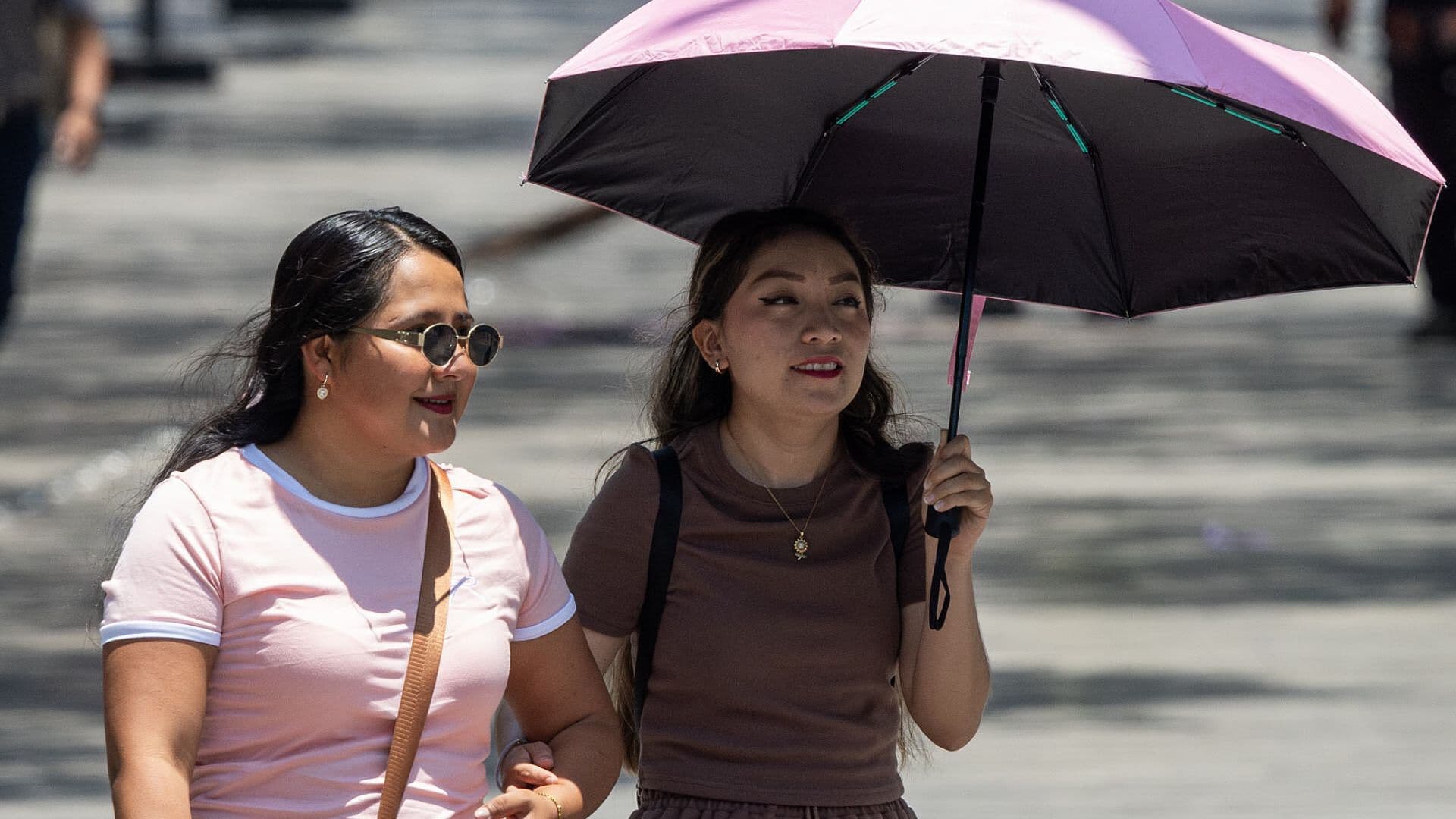 ¿Cómo Evitar una Insolación Ante las Altas Temperaturas?; Esto Dicen las Autoridades