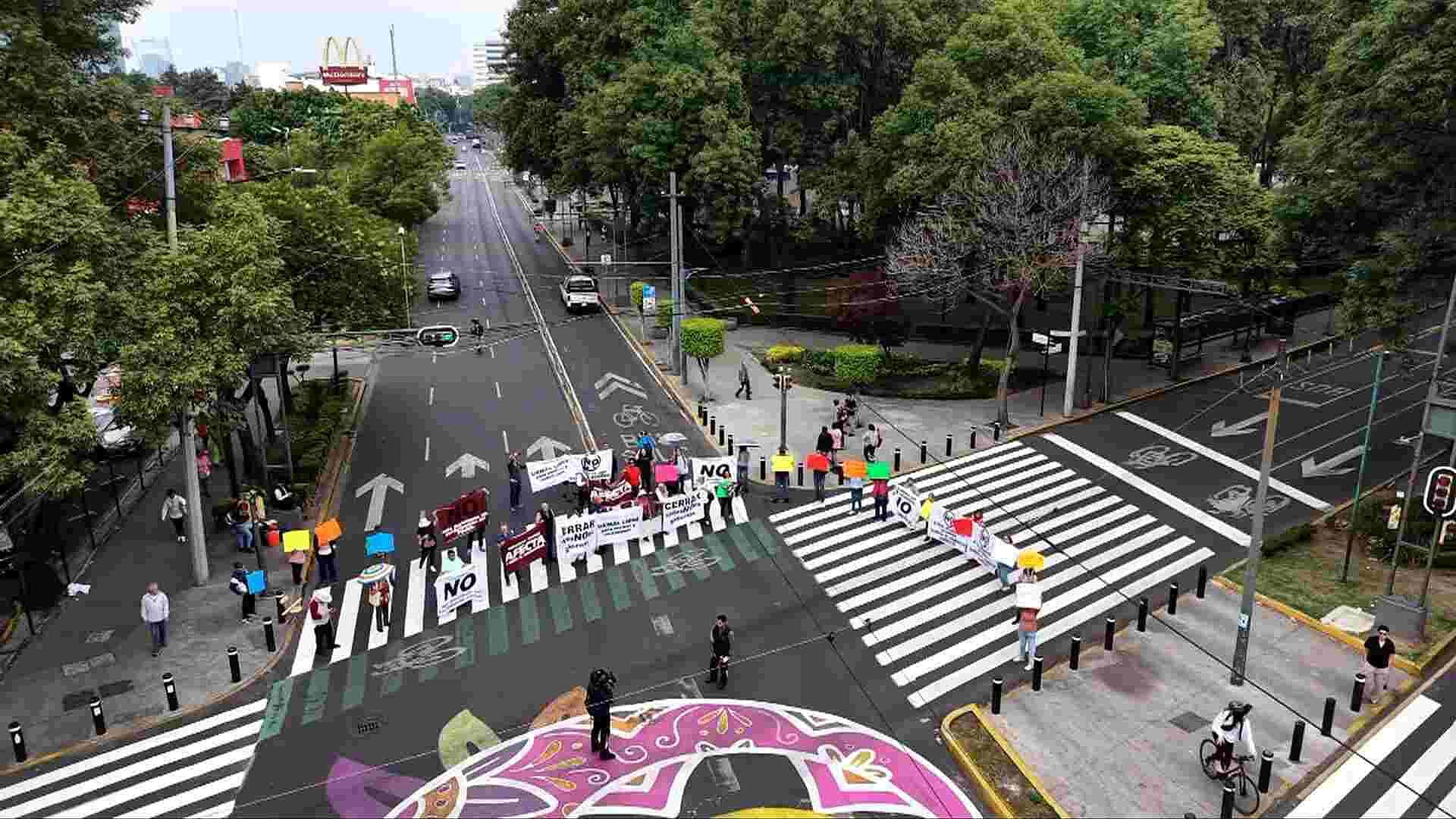 Manifestantes Realizan Bloqueo en División del Norte y Eje 7 Sur ¿Cuáles son sus Demandas?