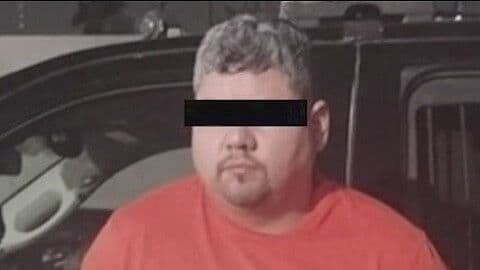 Detienen a Hombre con Carro Robado en Monterrey