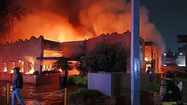 Restaurante La Bocha de Querétaro en Llamas