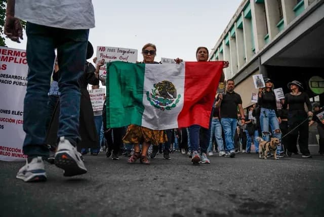 Marcha en Hermosillo 5 de Noviembre