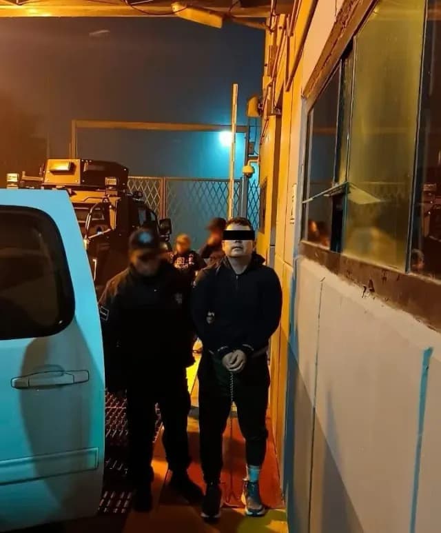 Un hombre detenido.