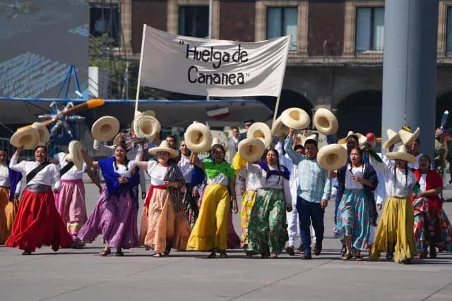 Contingente del Desfile Cívico Militar.