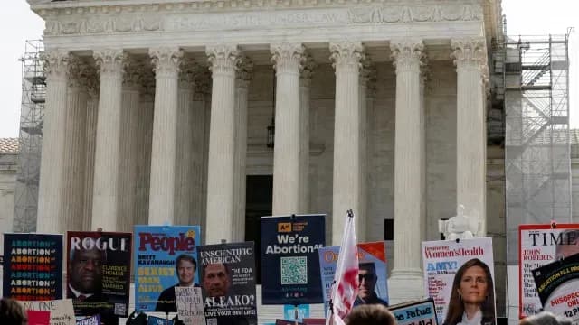 Protesta por uso de píldora abortiva
