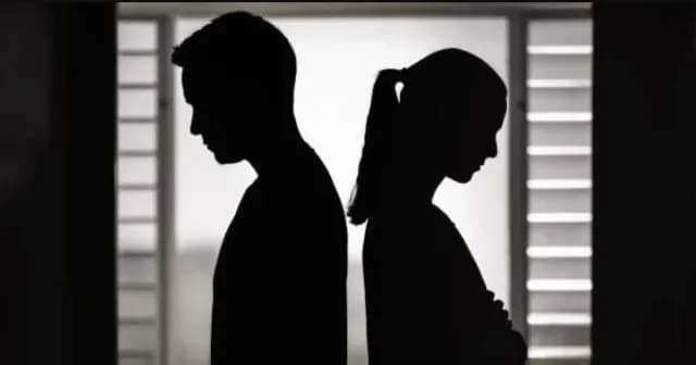 Pareja durante una pelea