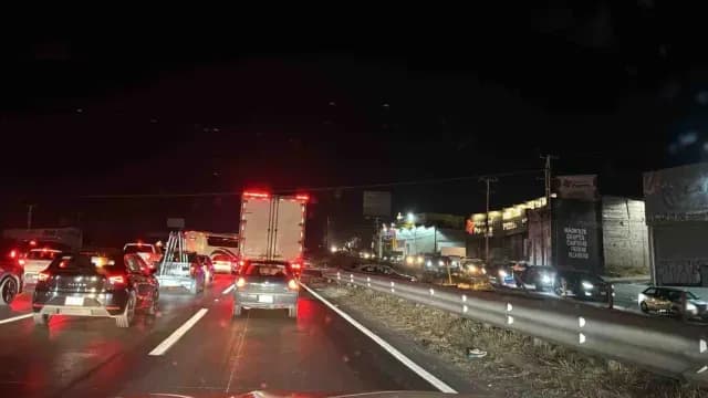 Bloqueo en Carretera México-Querétaro. Foto: N+