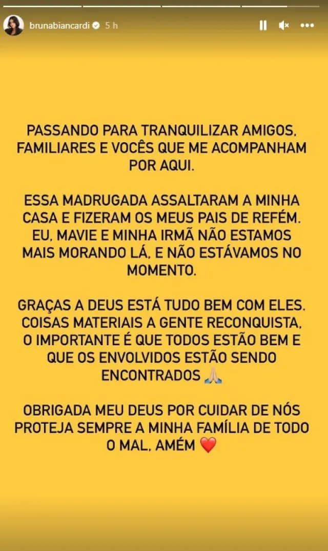 Instagram: brunabiancardi