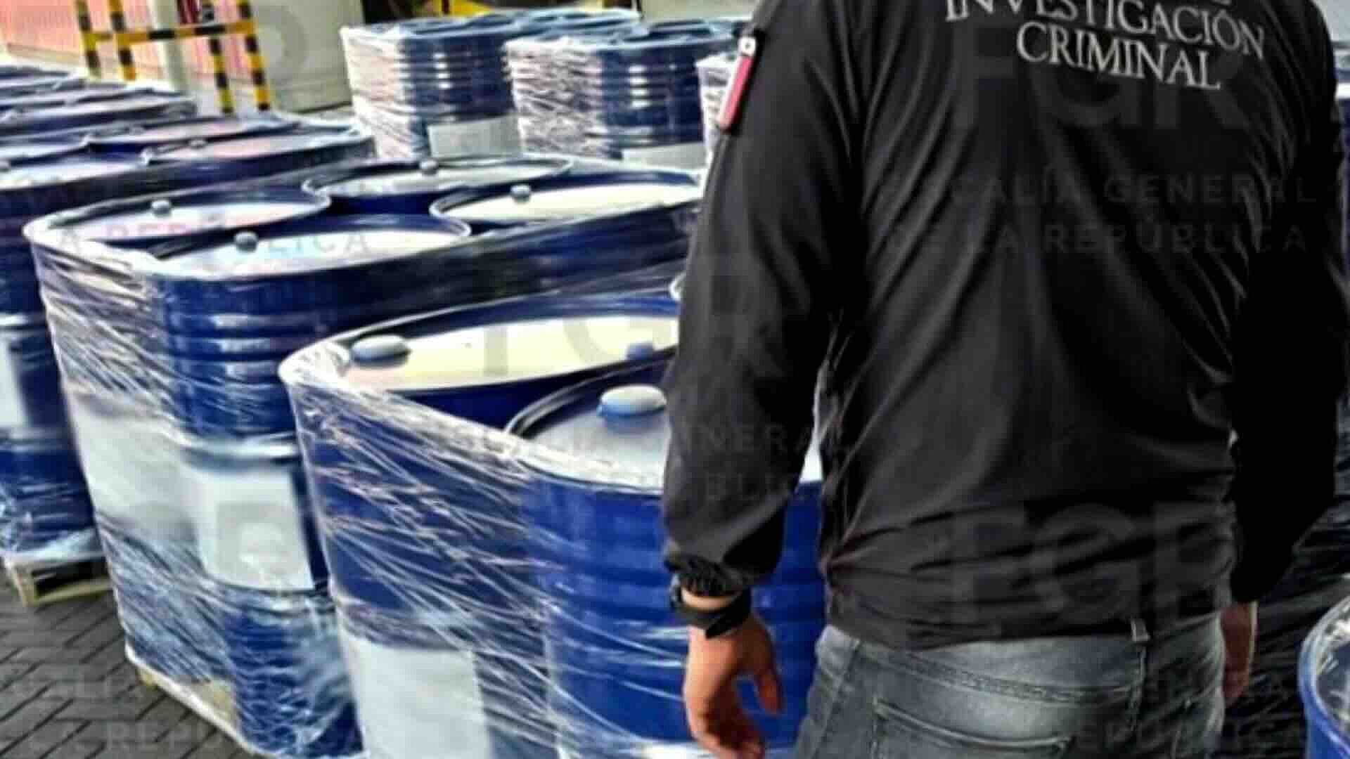 Aseguraron 55 Mil Litros de Precursores Químicos en Aduana de Manzanillo, Colima