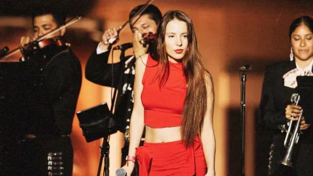 Majo Aguilar en concierto