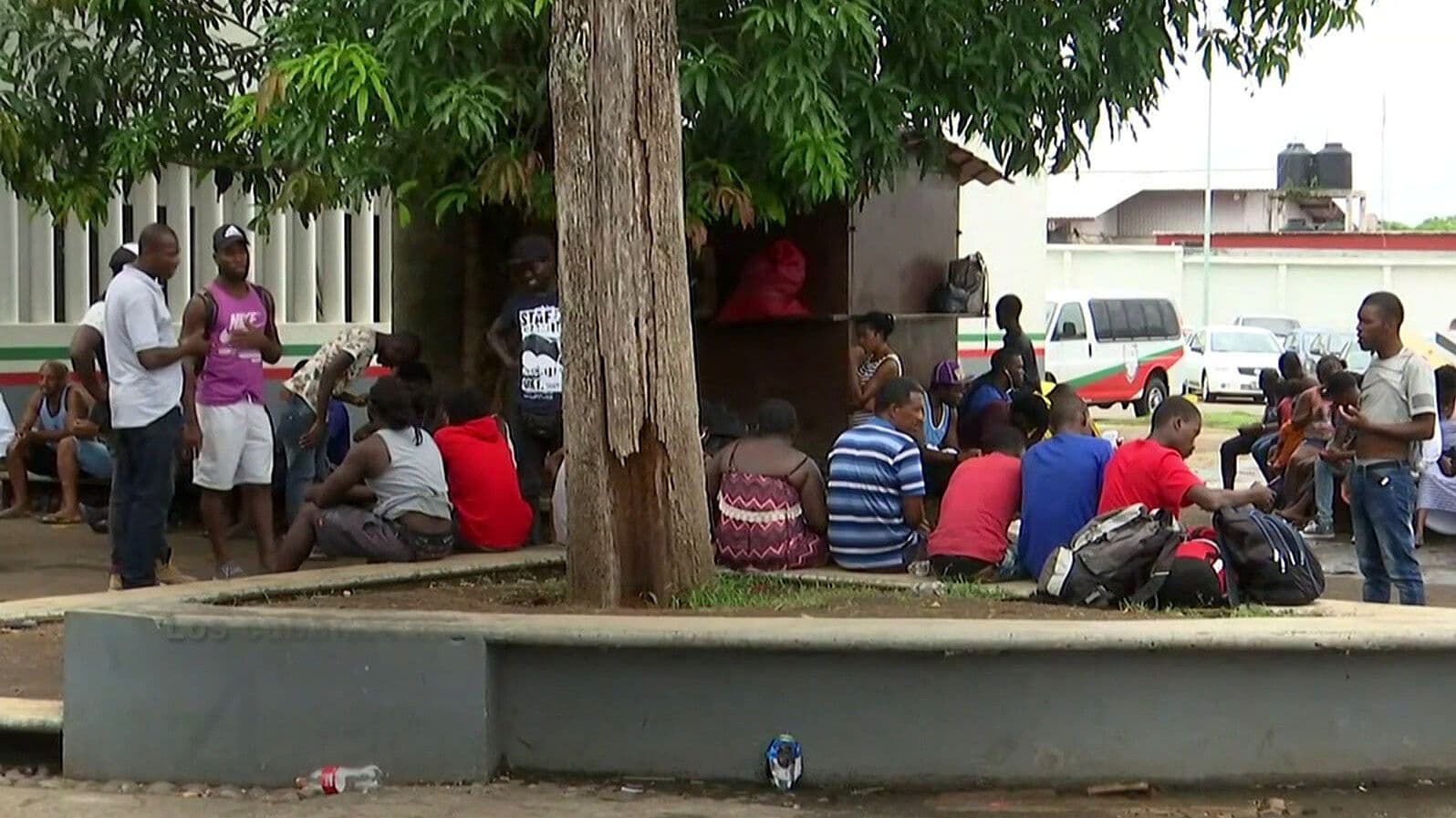 Miles de Cubanos Deportados a México desde EUA Viven en el Limbo Legal: Informe