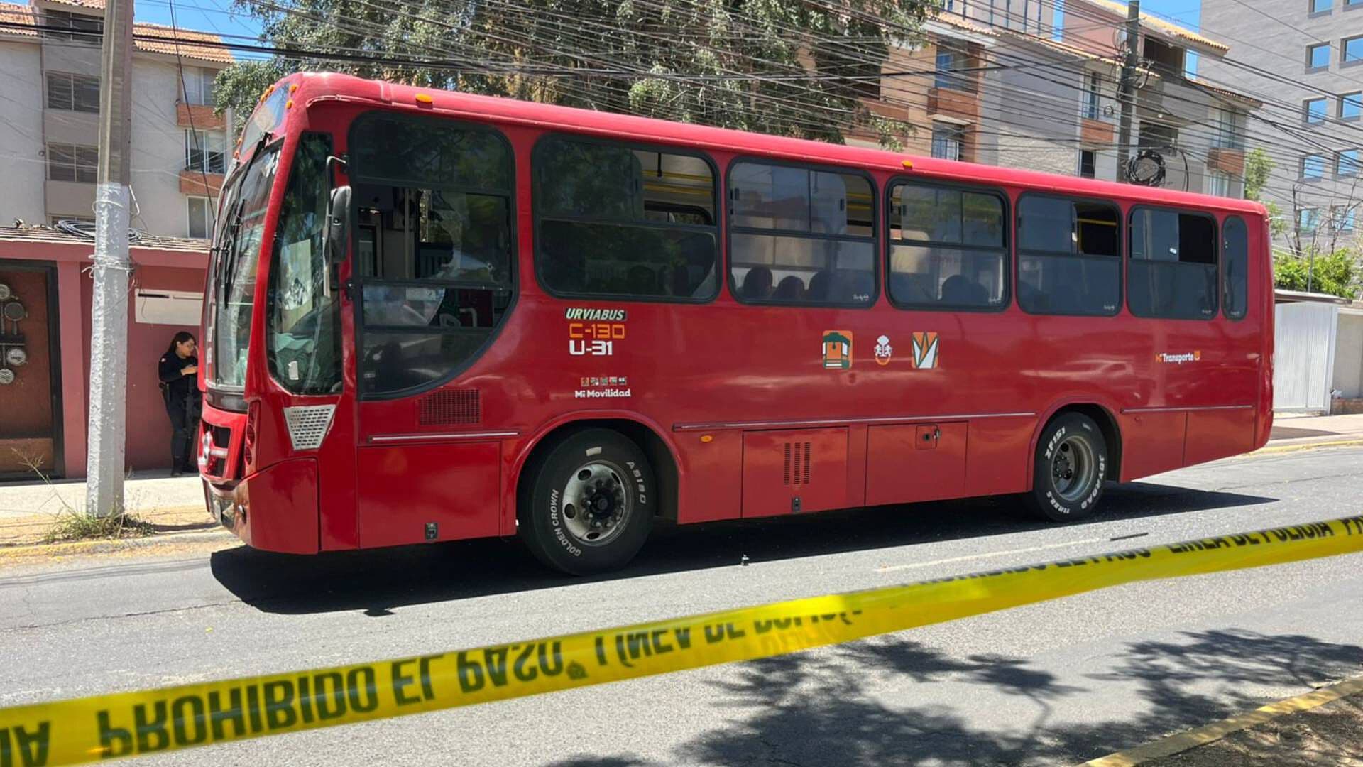 Automovilista Dispara a Camión Tras Discusión con Chofer y Mata a Pasajero en Guadalajara