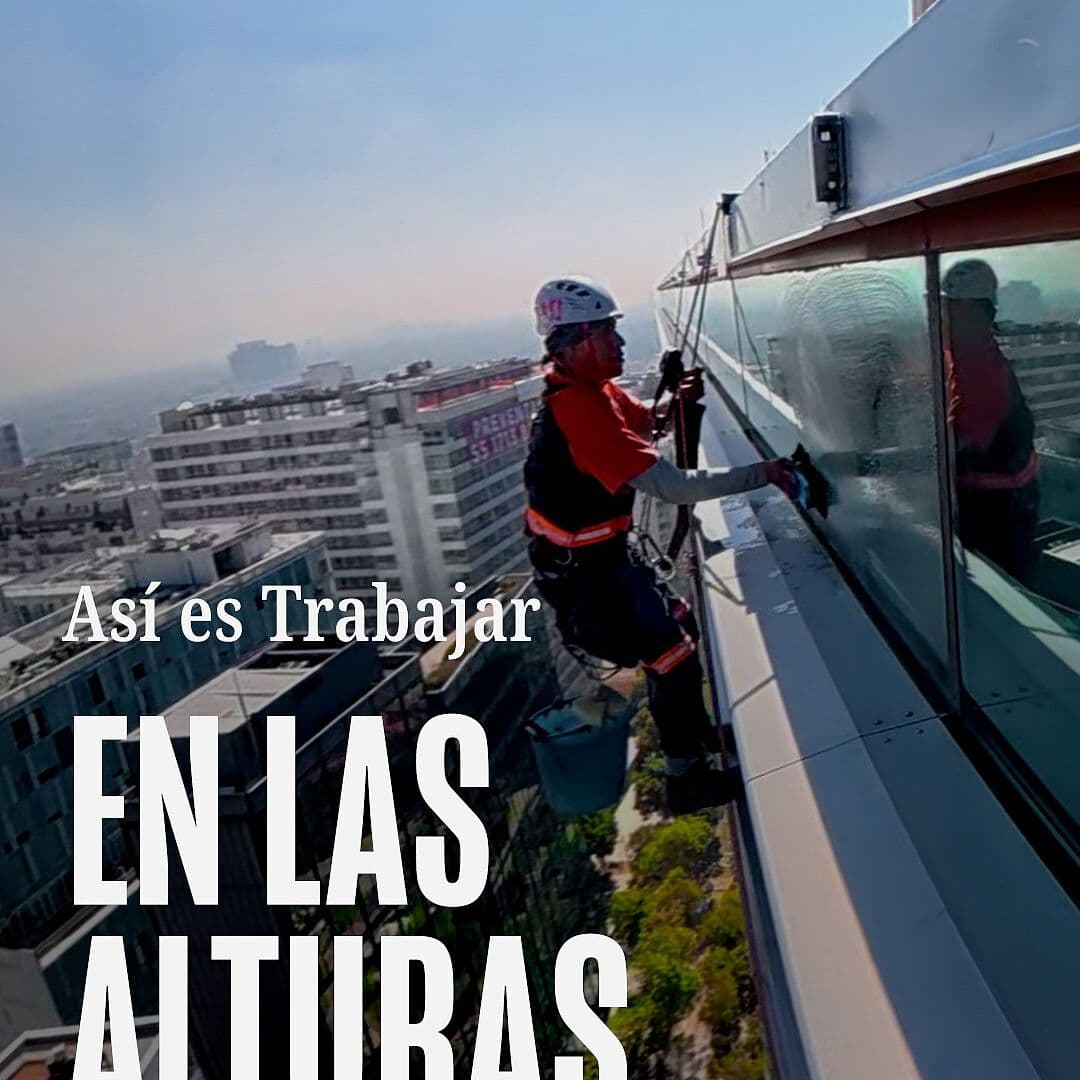 Así Es Trabajar en las Alturas