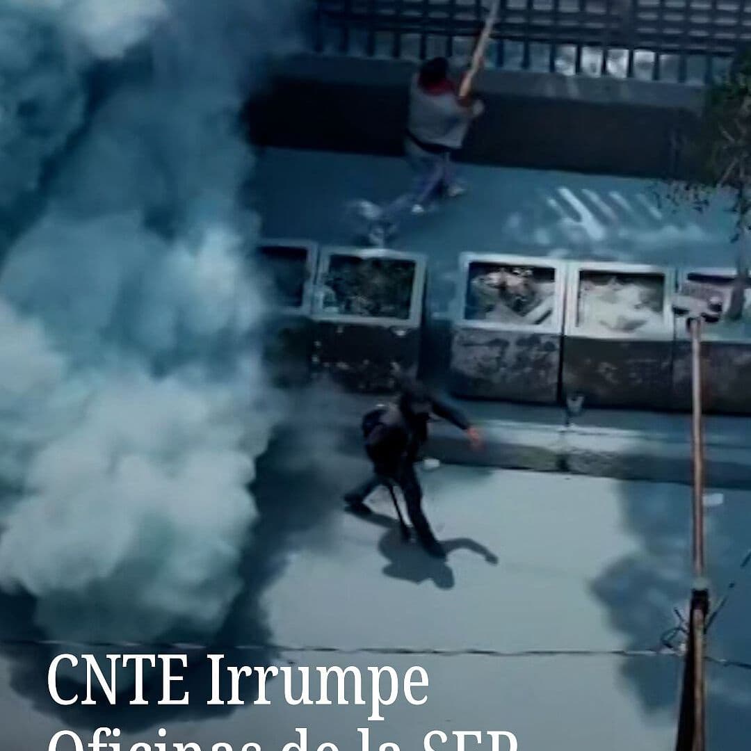 CNTE Invade Oficinas de la SEP