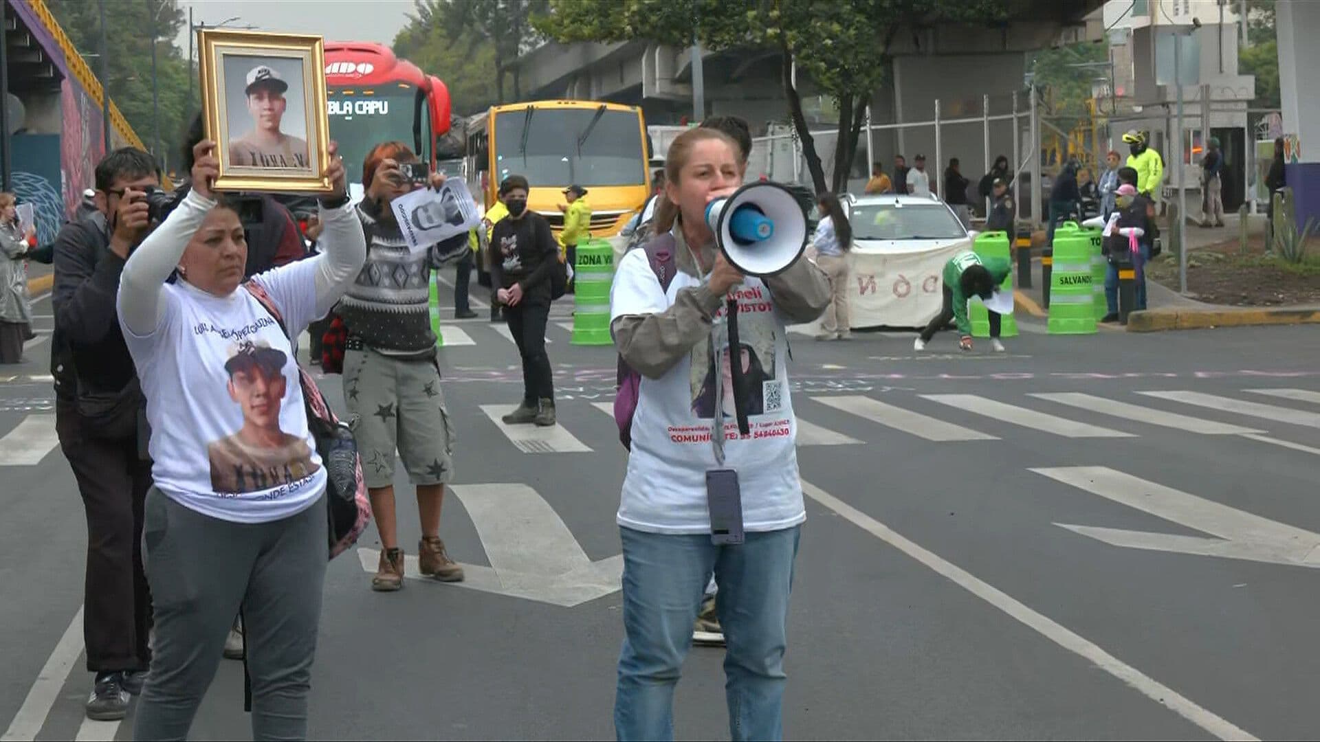 Familiares de Personas Desaparecidas Bloquean Río de la Piedad, CDMX; Alternativas Viales