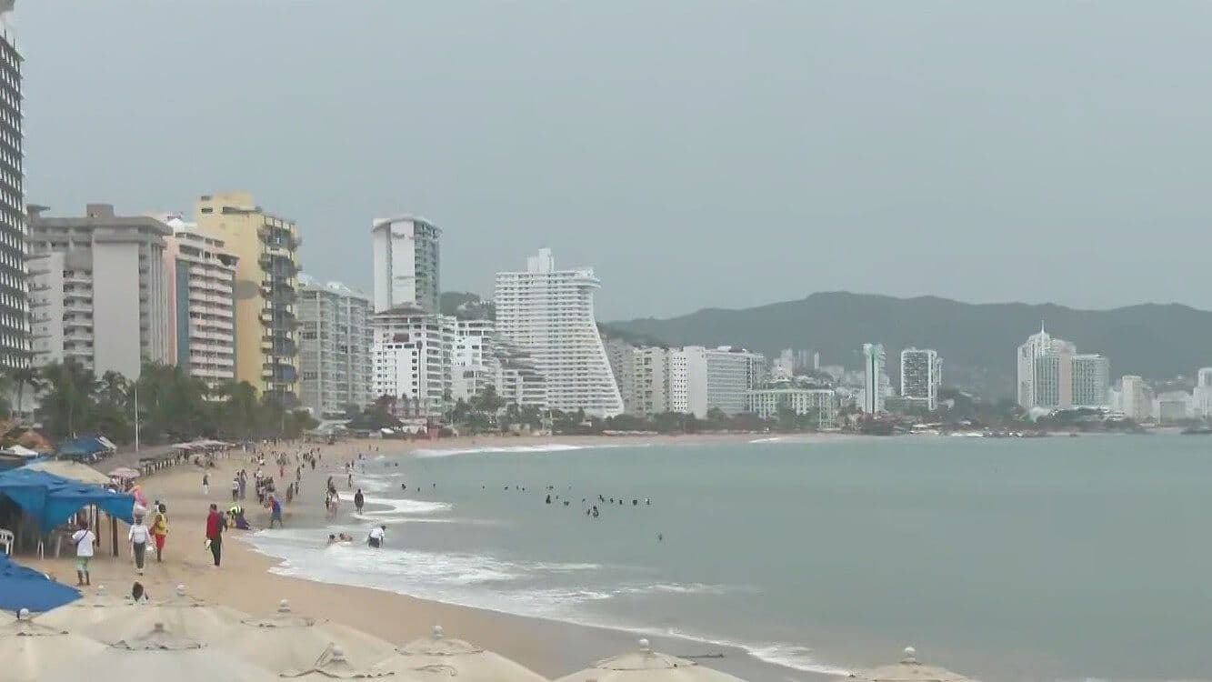 Alerta por Mar de Fondo en Guerrero; Captan Oleaje Elevado en Playas