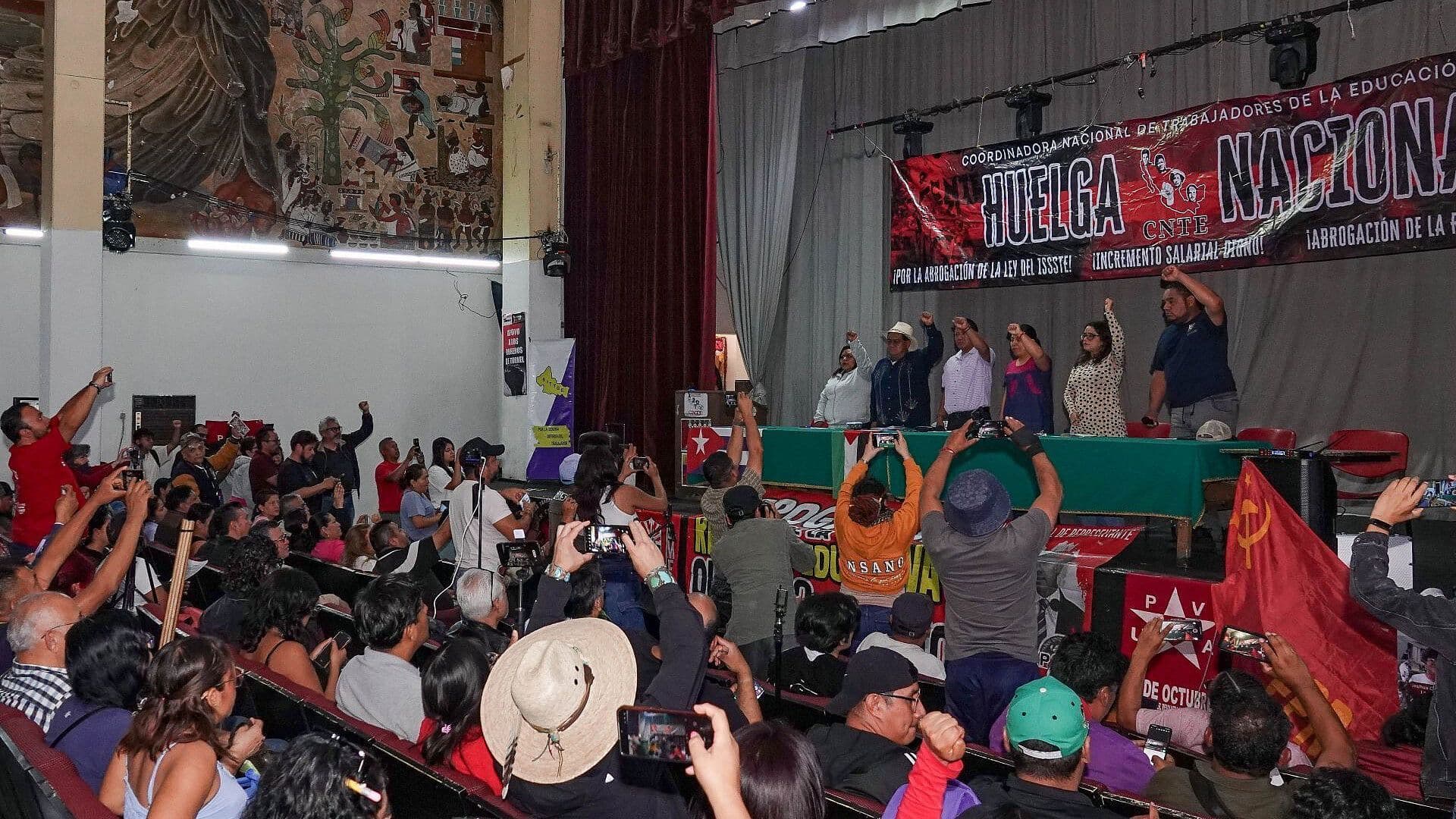 SEP Destaca Propuestas a la CNTE; Mantienen Mesa de Acuerdos