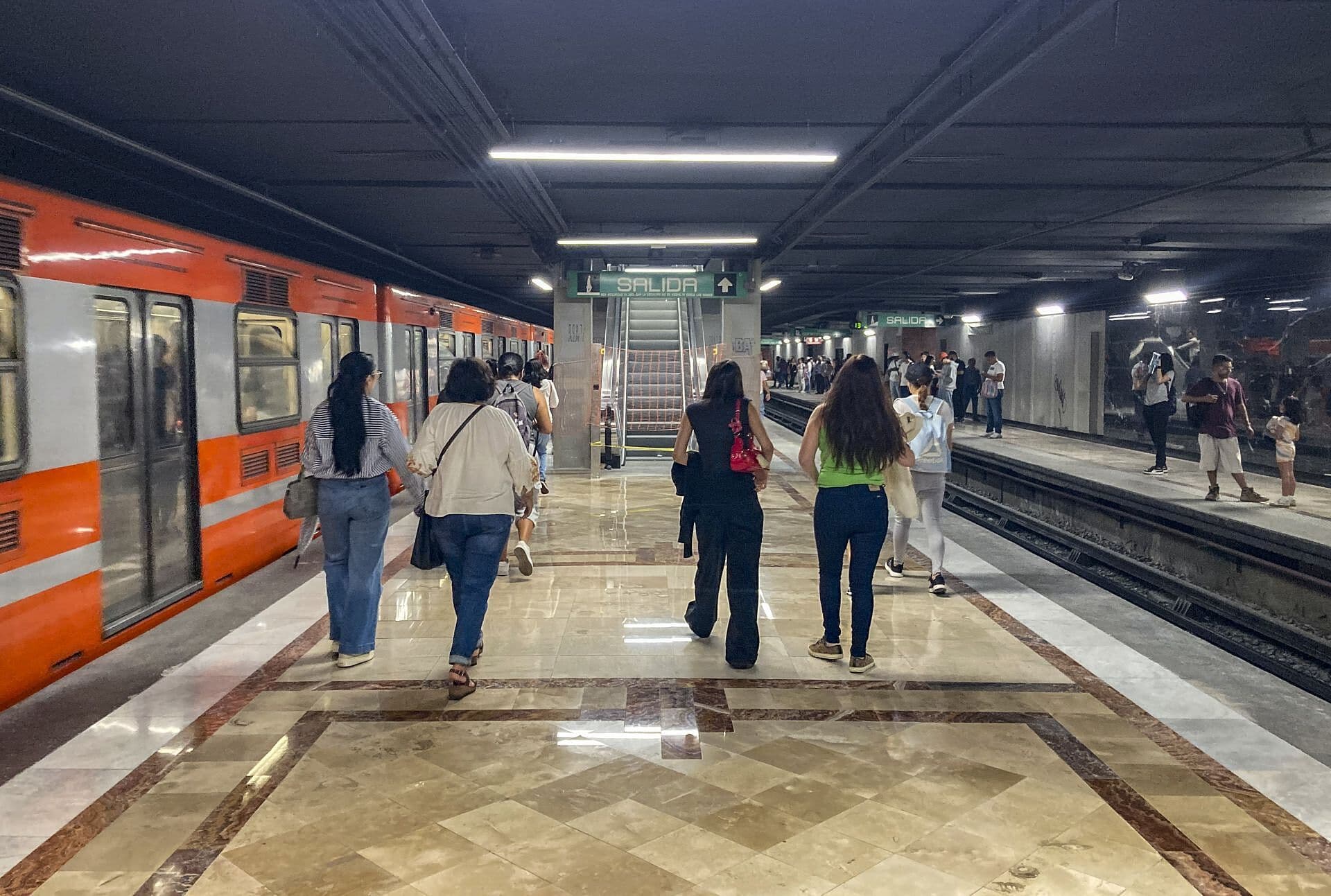 ¿Hay Servicio Afectado en el Metro CDMX Hoy? Así Está la Marcha de los Trenes
