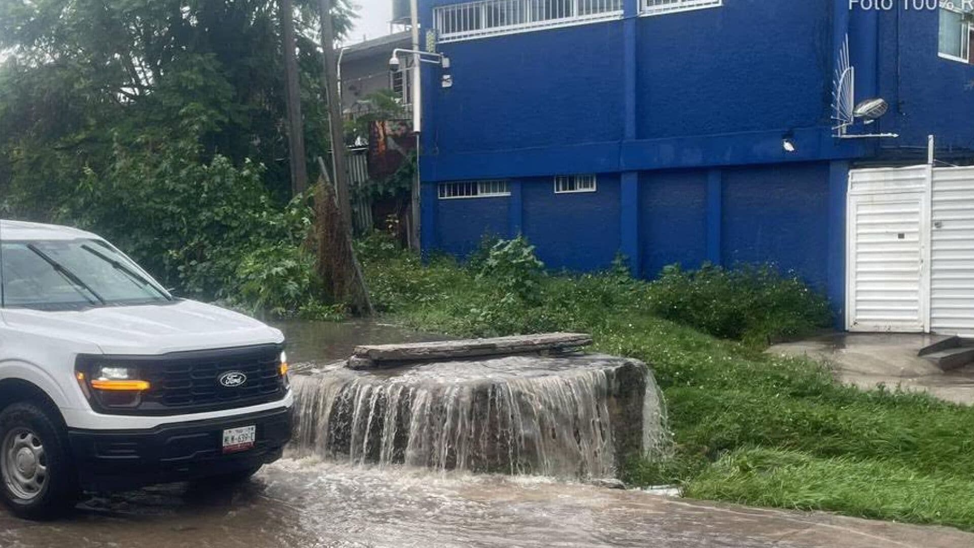 Fuerte Lluvia Causa Encharcamientos y Afecta la Visibilidad Vial en Cuautitlán Izcalli