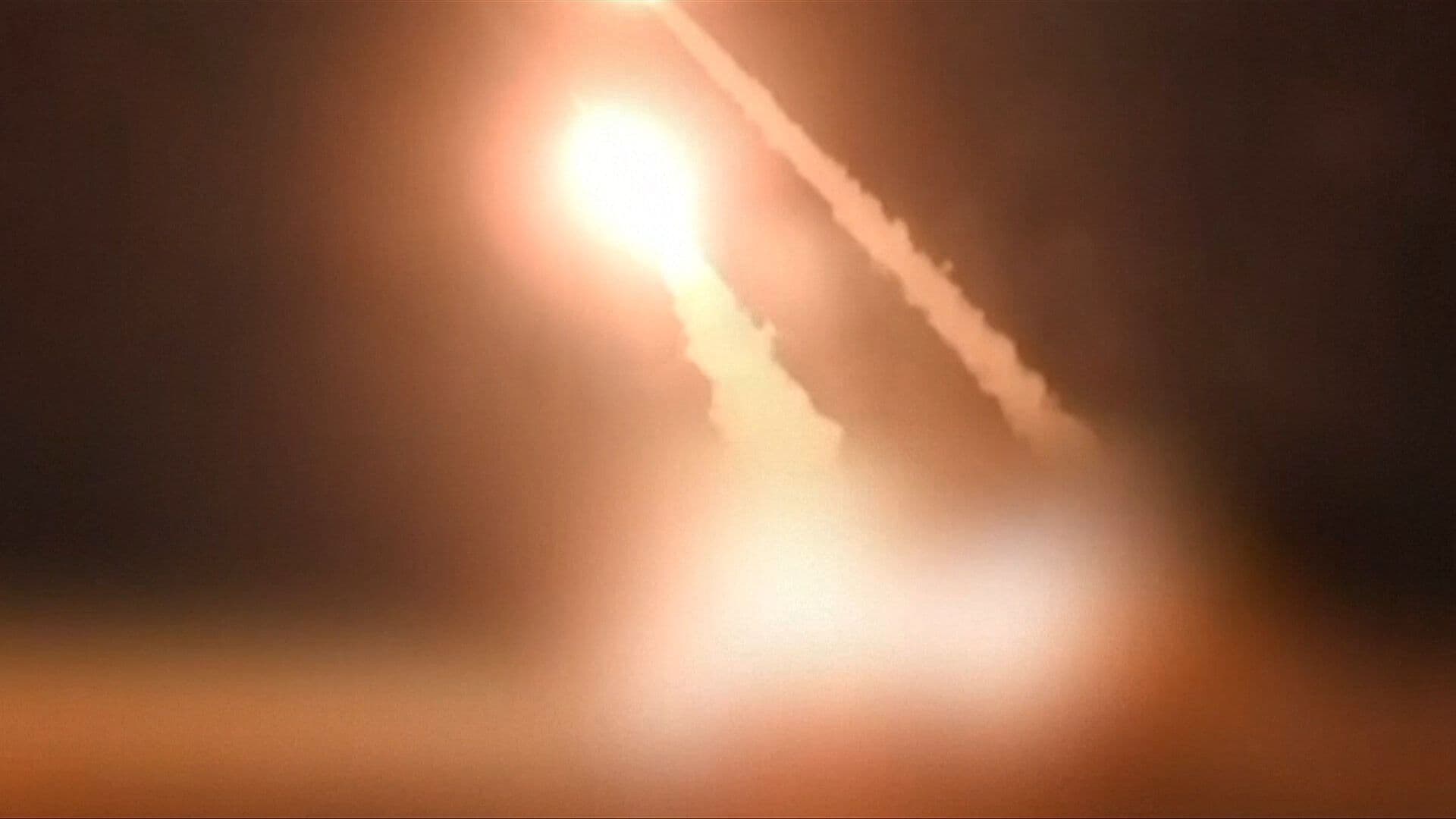 Irán Lanza Oleada de Misiles Contra Israel en Represalia por Ataque en Beirut, Líbano
