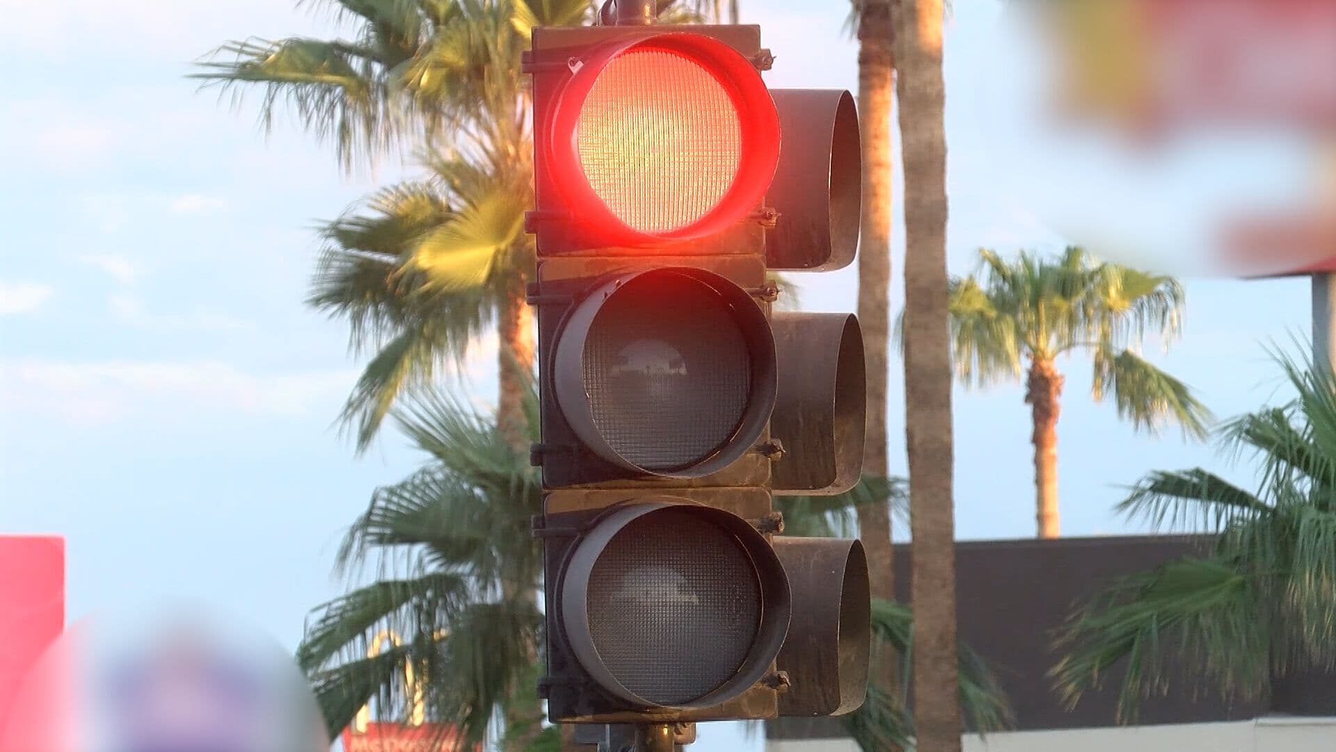 Semáforos Rebasan Vida Útil y Afectan Movilidad en Mexicali