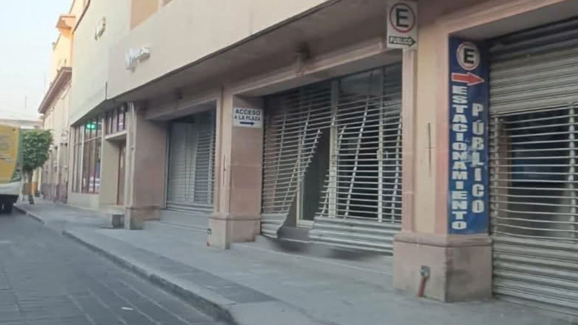 Por Tercera Vez en un Mes Asaltan un Negocio Cerca de la Presidencia Municipal de Celaya, Guanajuato