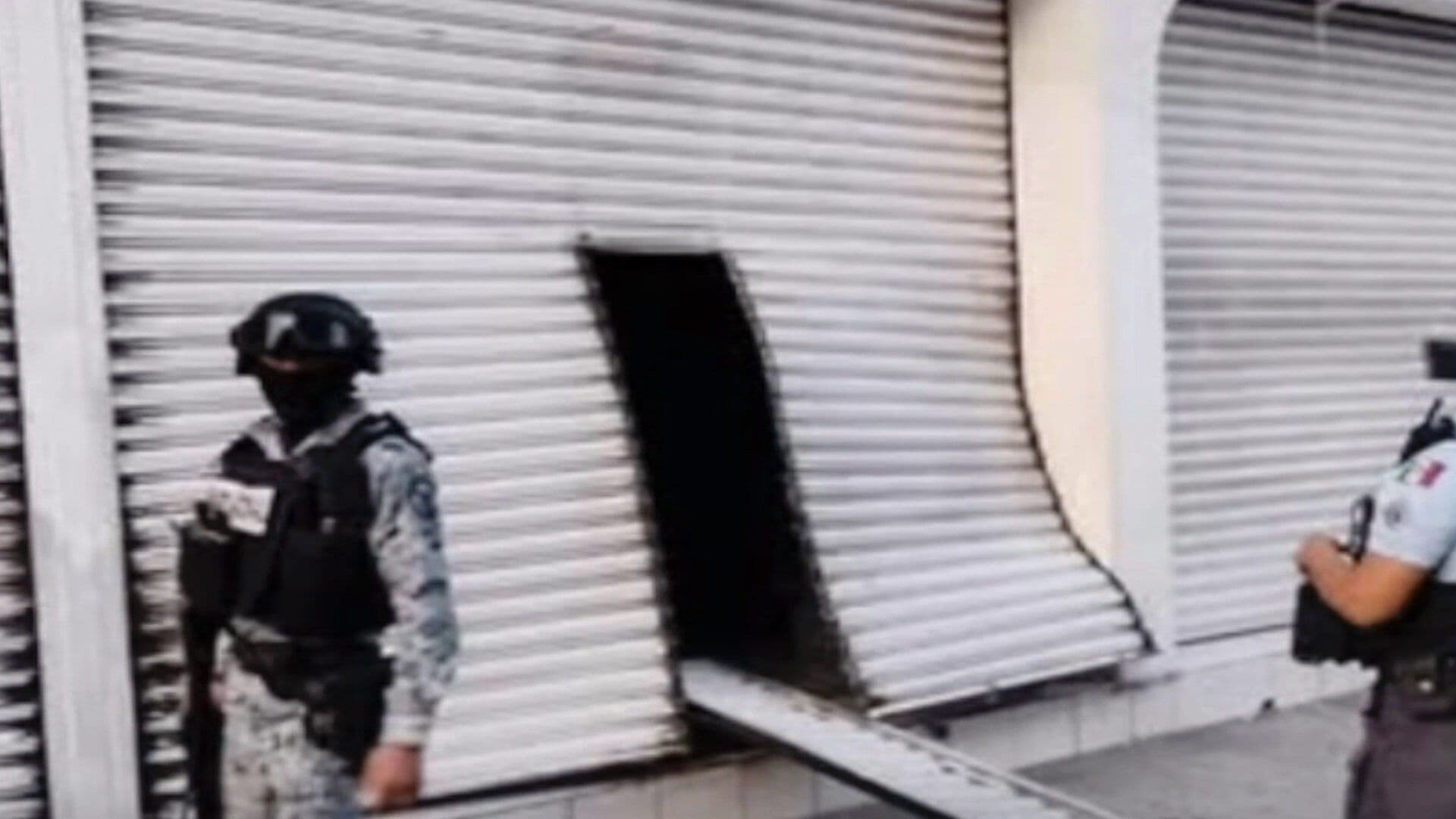 Roban Otro Negocio a unos Metros de Presidencia en Celaya; No Hay Detenidos