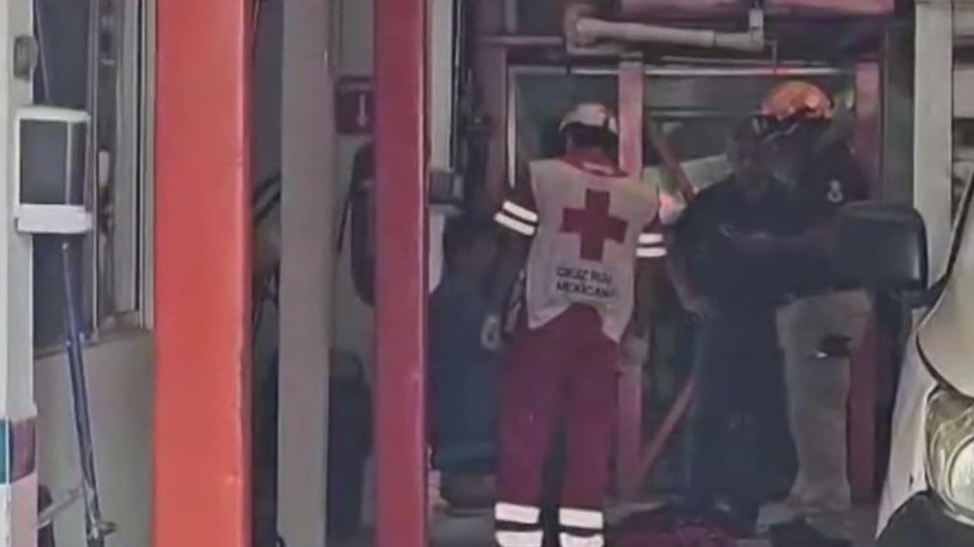 Paramédicos de la Cruz Roja atendieron al trabajador