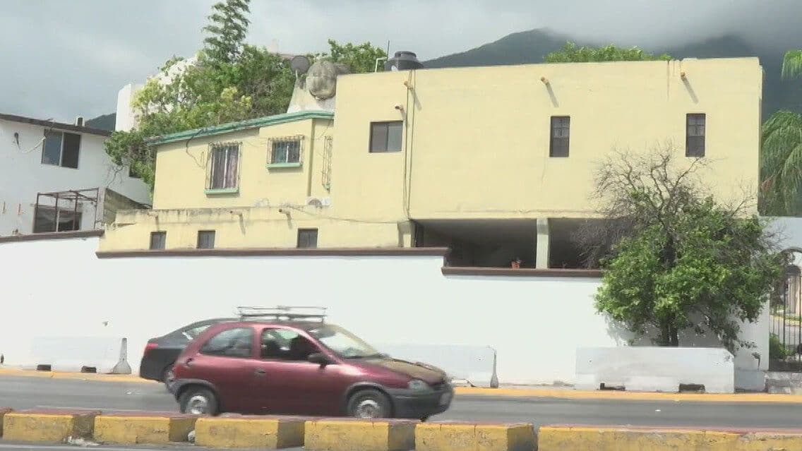 Avanza Demolición de Casa en la col. Llave de Oro en Monterrey
