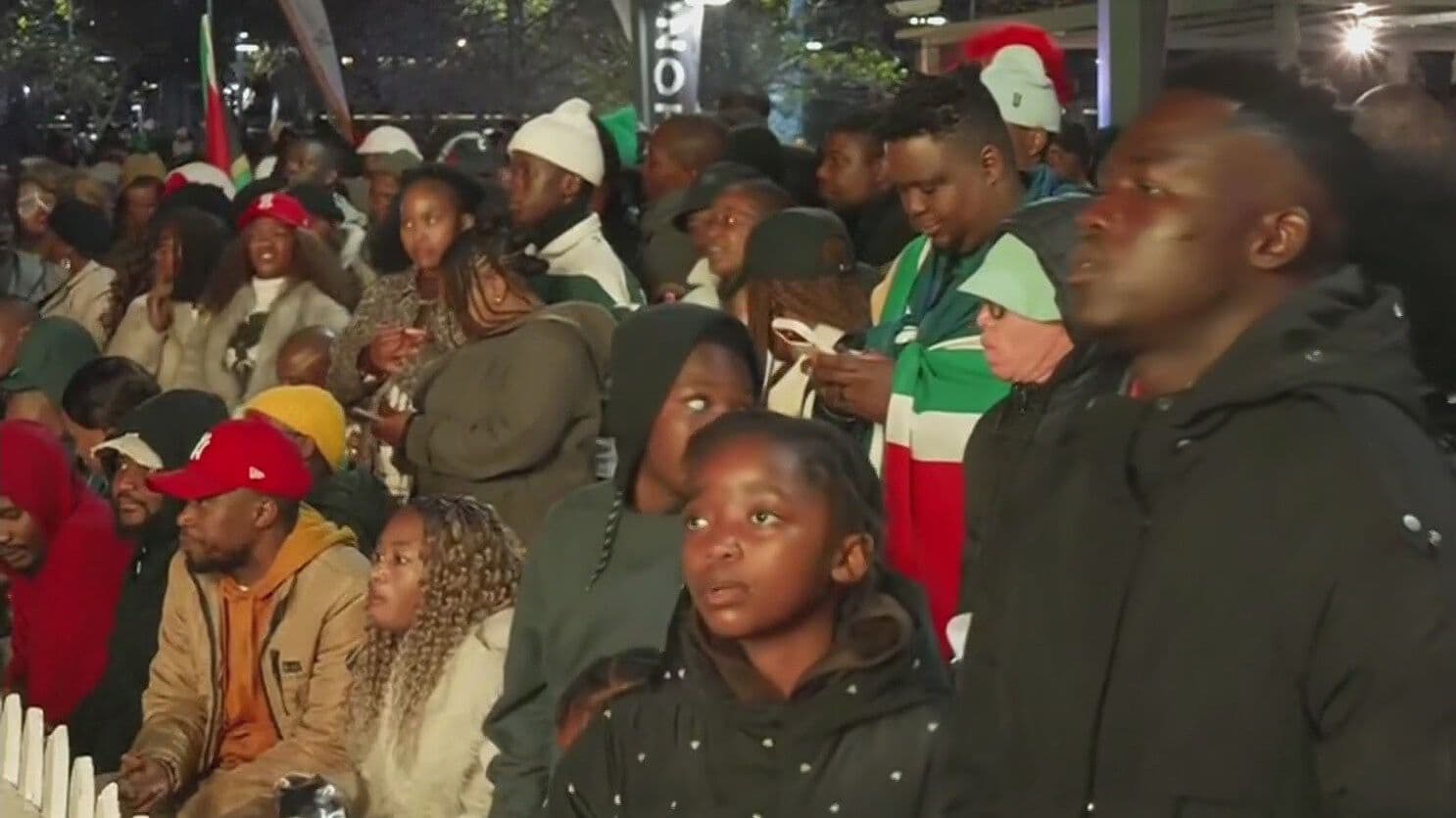 Miles de Aficionados se Reúnen en Sudáfrica para Ver el Arranque del Mundial 2026
