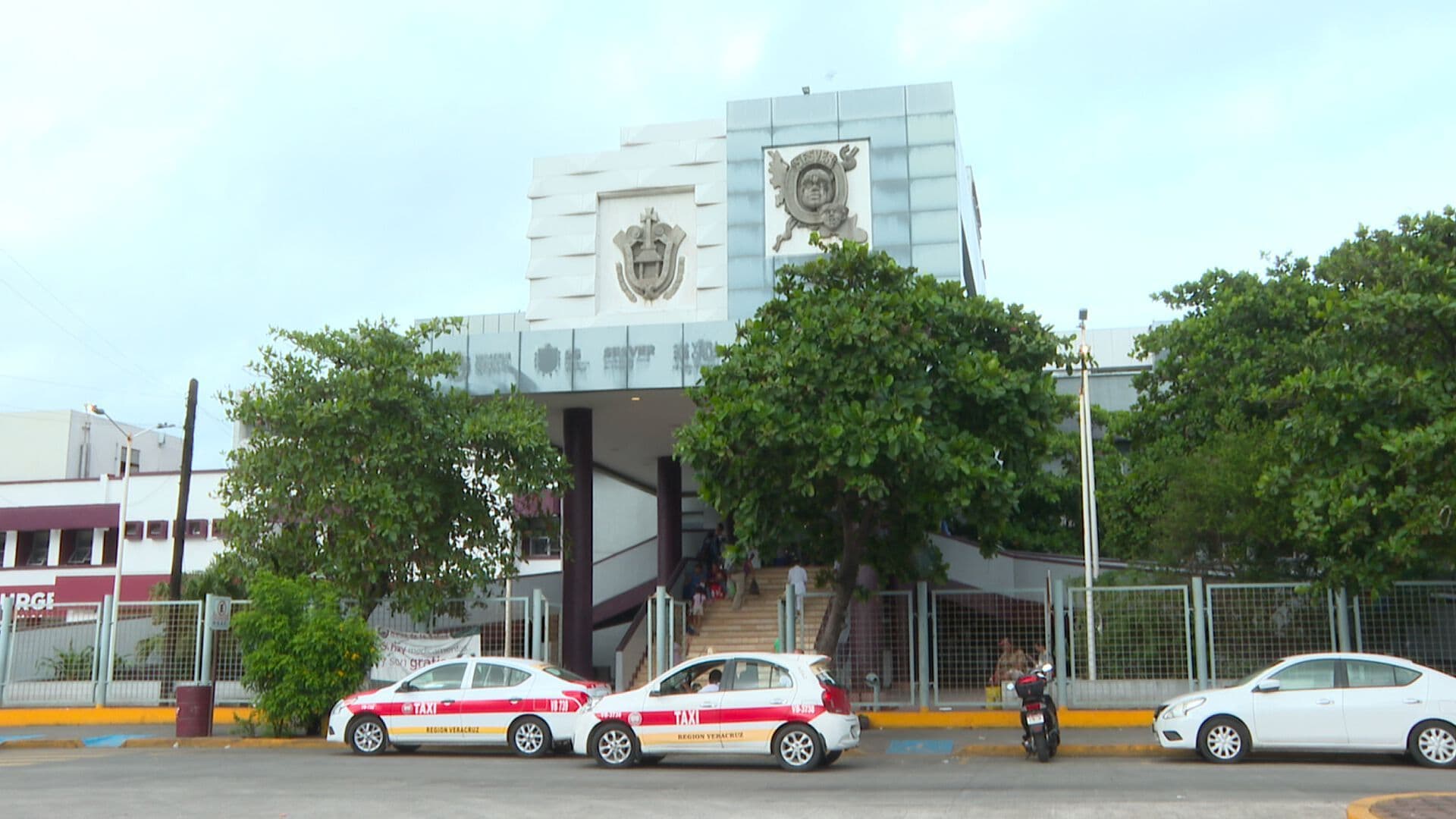 Paciente Denuncia Falta de Medicinas y Cirugías en el Hospital de Alta Especialidad de Veracruz