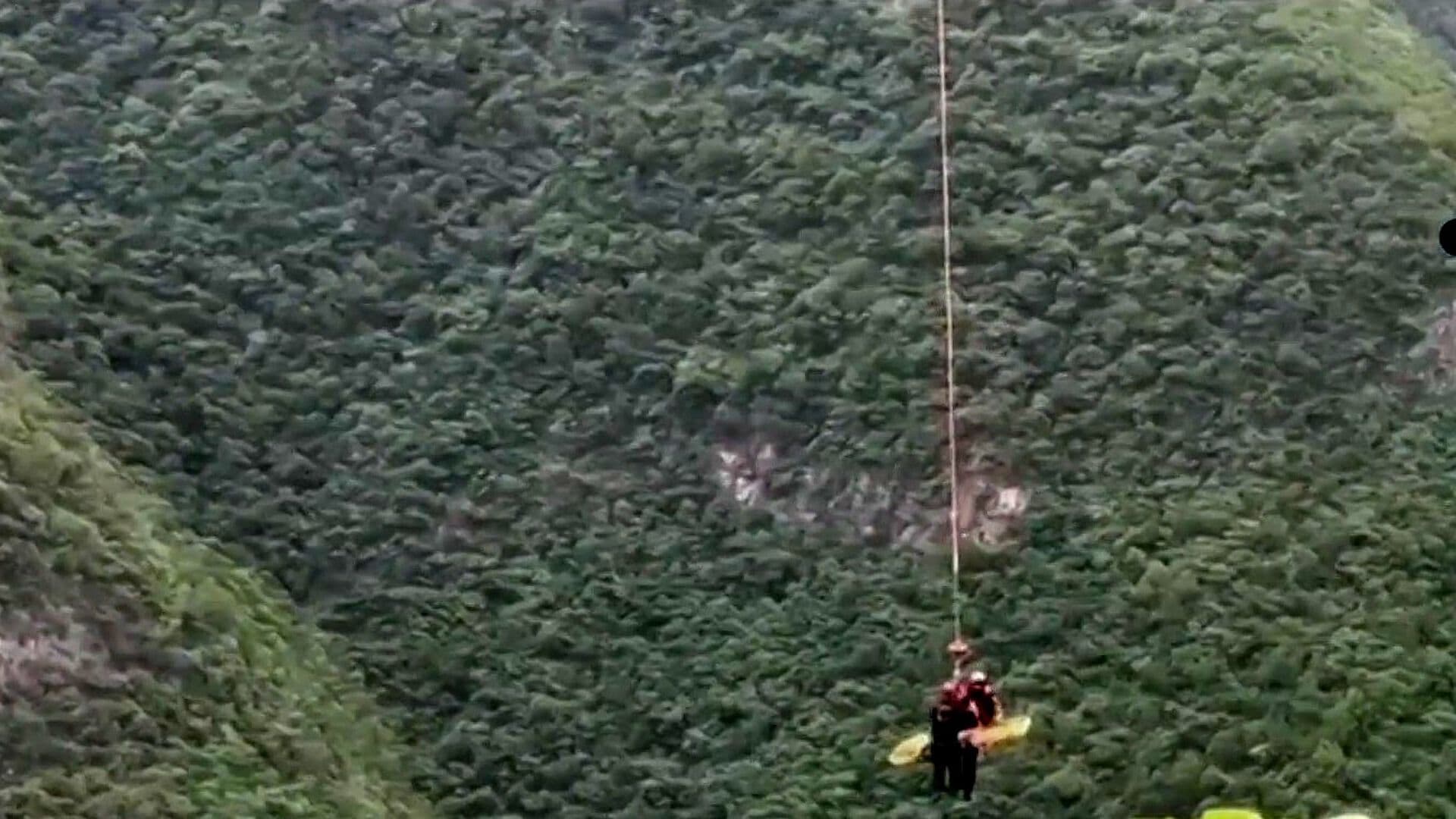 Pareja Murió Tras Caer en Cuatrimoto a Barranco en Montemorelos, Nuevo León