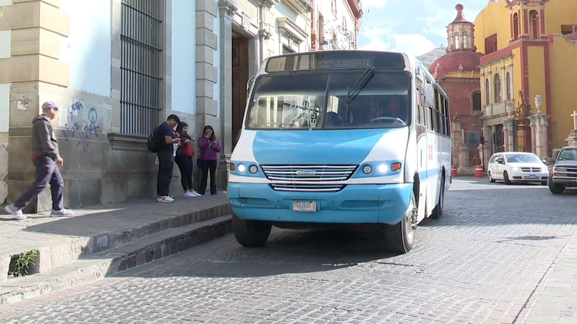 Temen Colapso del Transporte Público en Varias Ciudades de Guanajuato