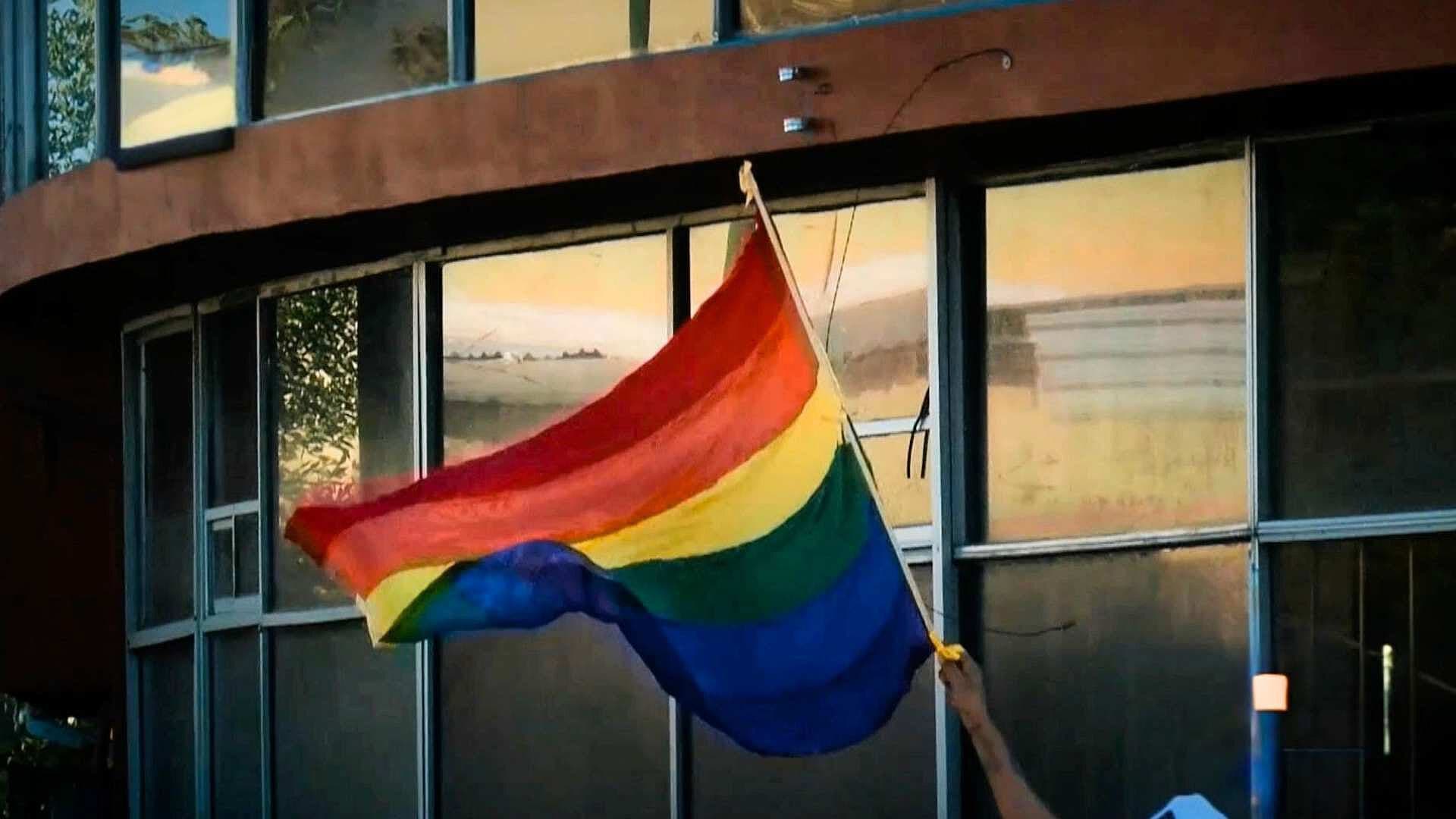 El Mes del Orgullo en Ciudad Juárez Visibiliza a Familias que Ya Existen