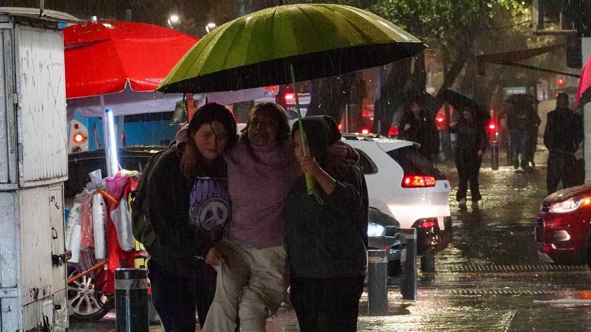 Lluvia en CDMX Hoy: ¿En Qué Alcaldías Reportan Afectaciones por Tormentas?