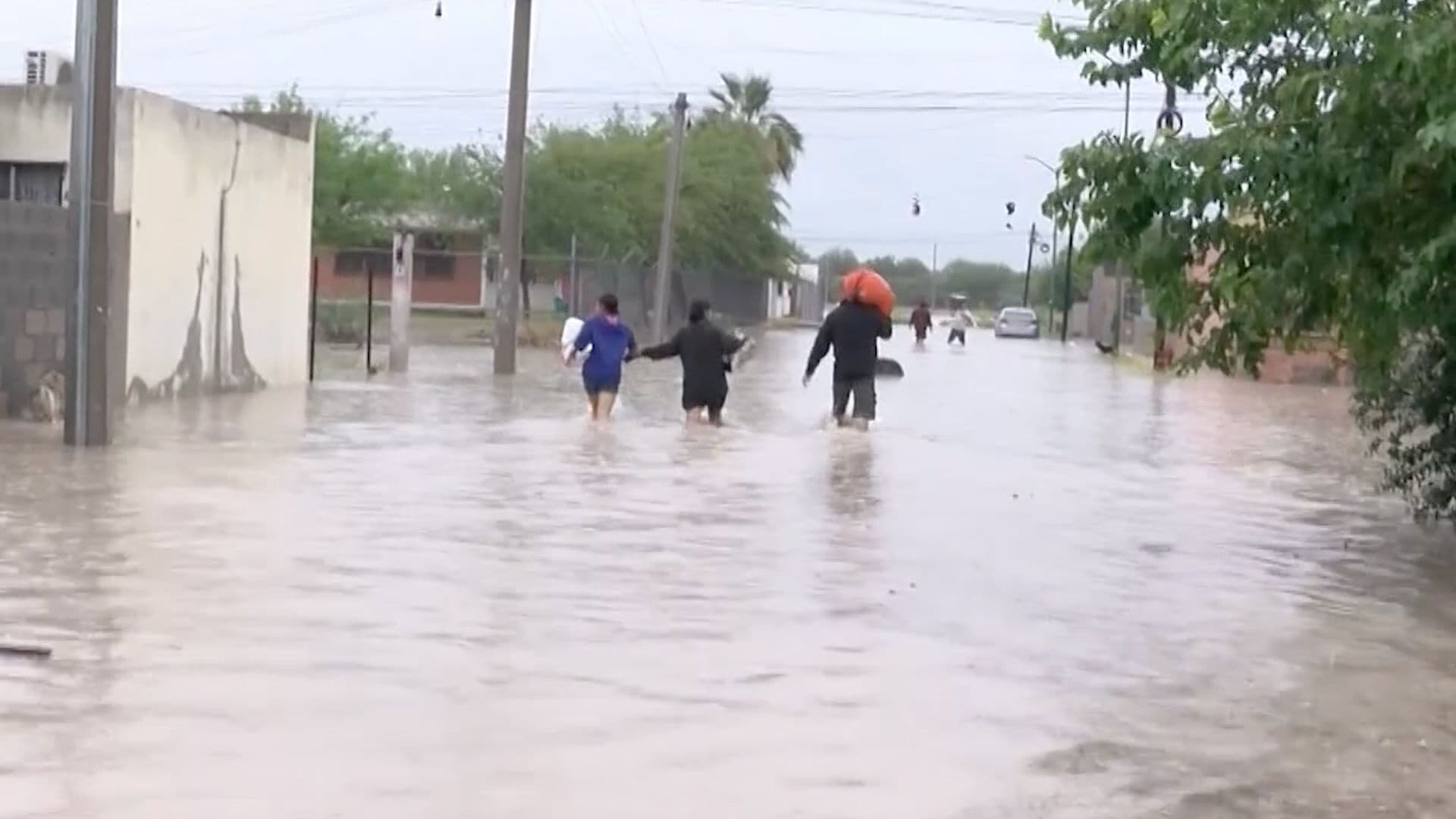 Familias Pierden Muebles y Electrodomésticos tras Lluvias en Piedras Negras