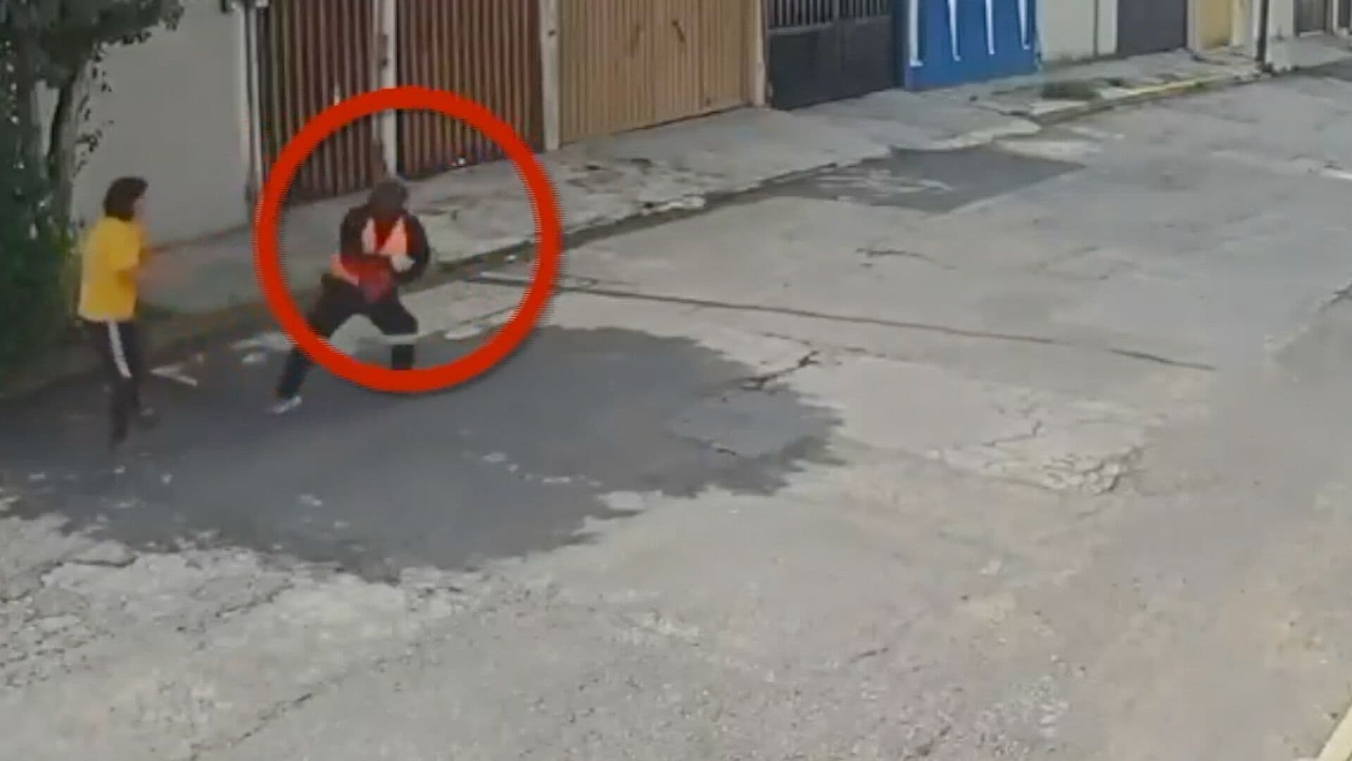 Video Asalto Ladrón Mujer Pertenencias Colonia Satélite Magisterial Puebla