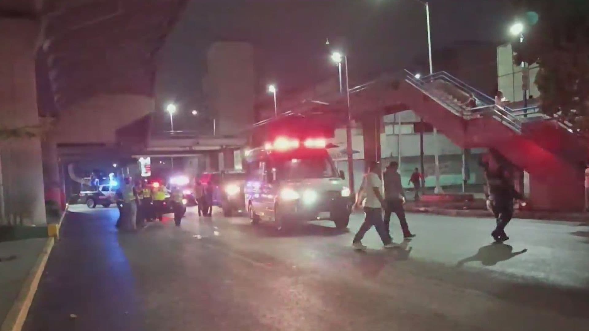 Atropella Carro a Peatón en Calle Porfirio Díaz en Monterrey
