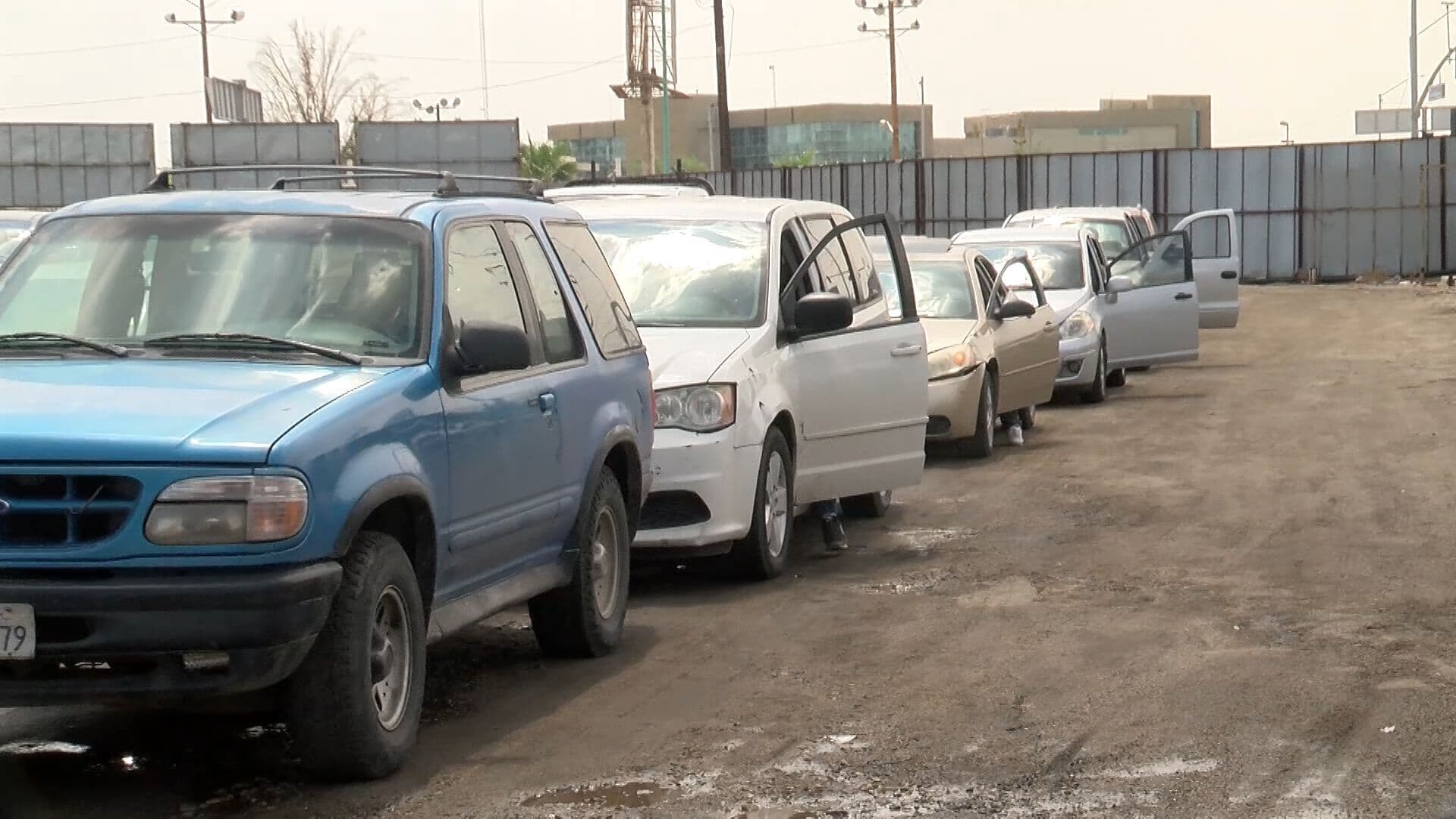 Más de 7 Mil Conductores Siguen Sin Placas Tras Regularizar Autos en Baja California
