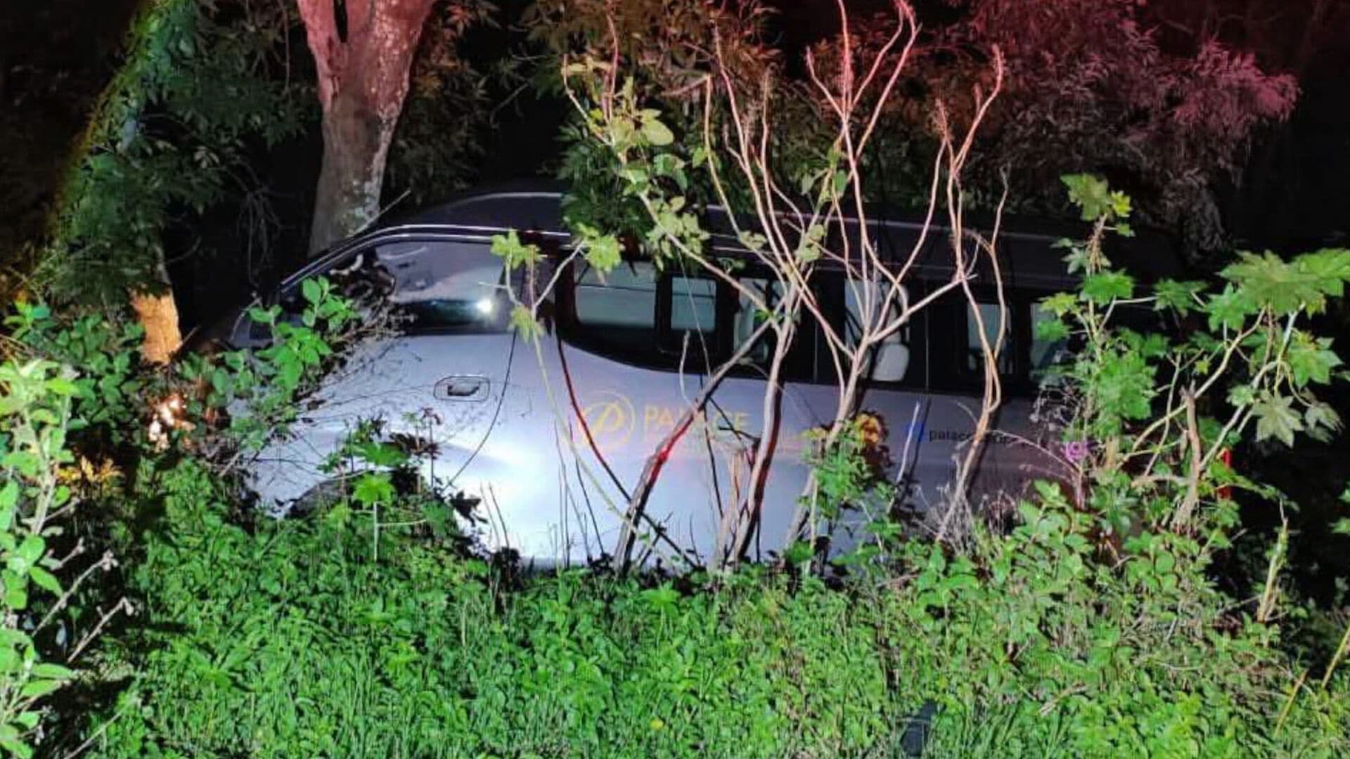 Accidente Camioneta Combi Transporte Personal Sanctorum Cuautlancingo Puebla Tres Lesionados