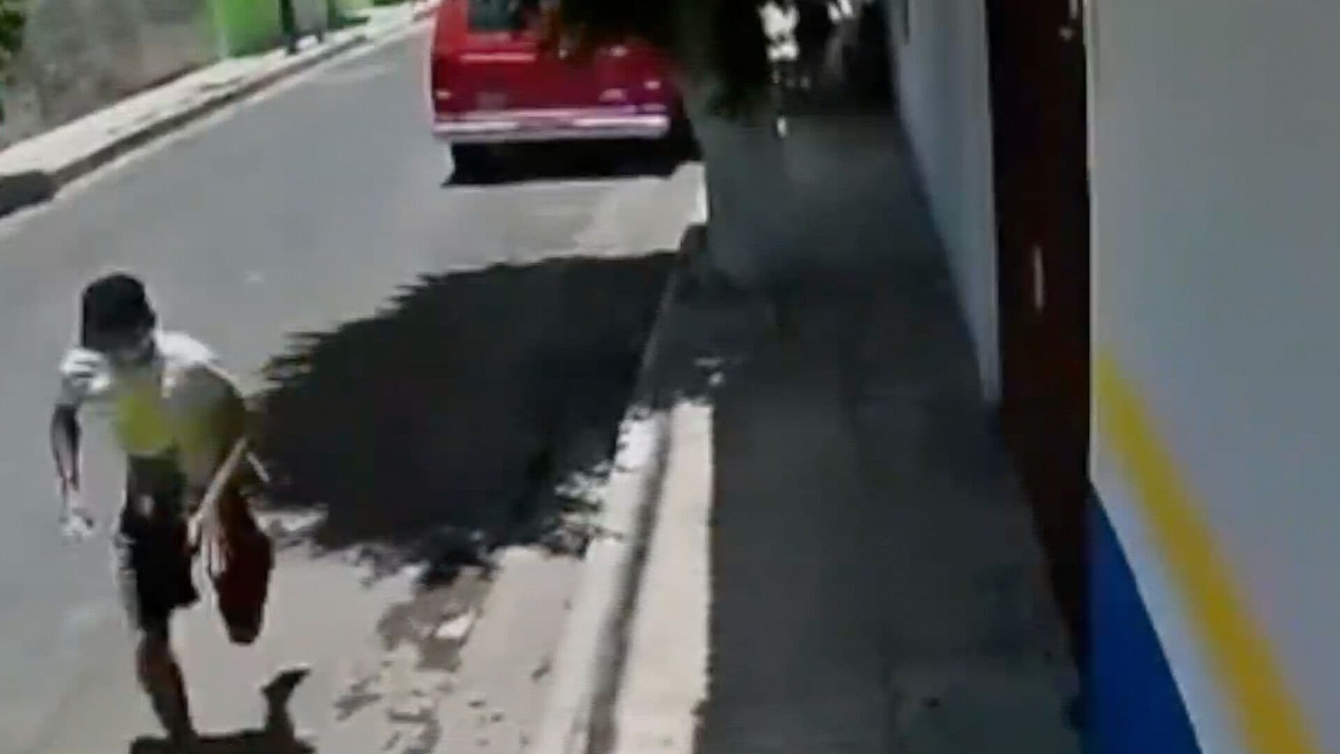 Video Robo Ladrón Teléfono Celular Negocio Calle 9 Poniente Tehuacán Puebla