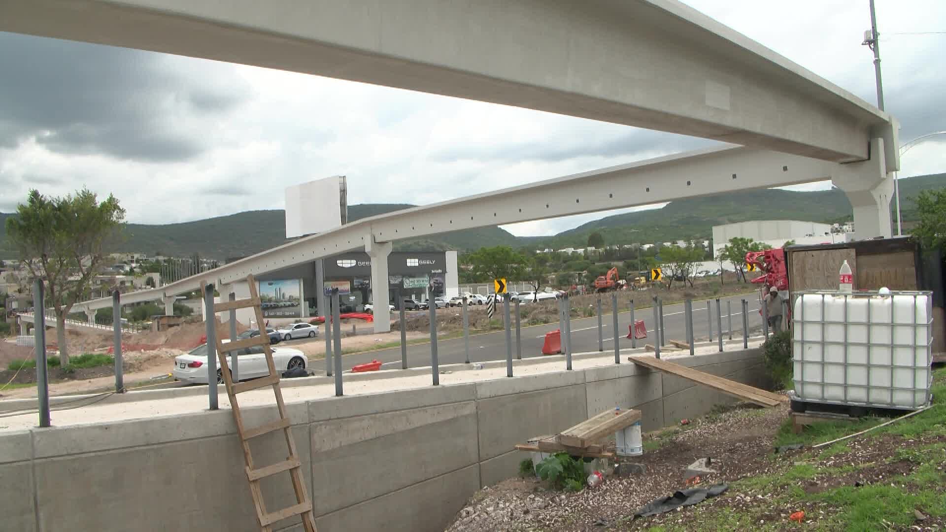 Explican Por Qué el Puente Peatonal en Querétaro Tendrá Casi 300 Metros de Recorrido