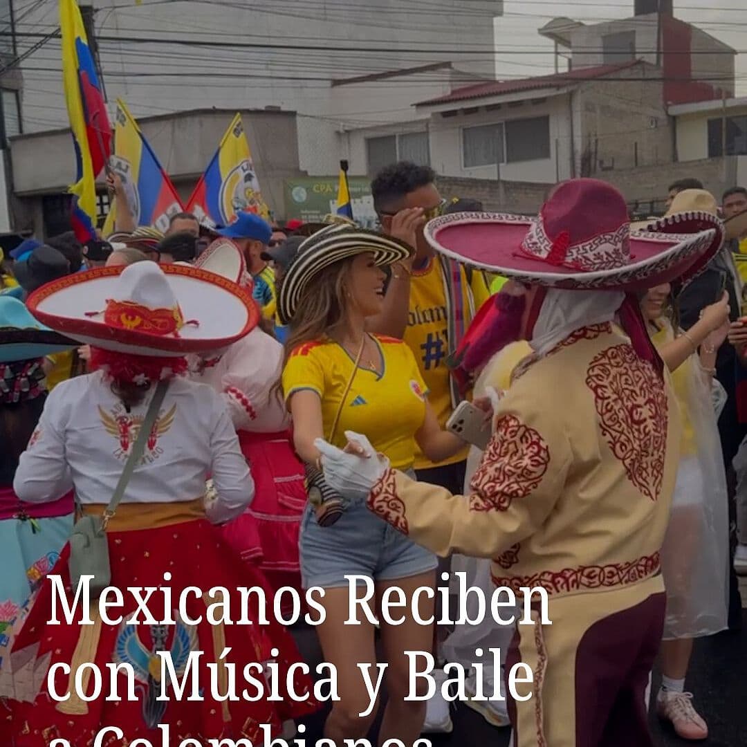 Mexicanos Reciben con Música a Aficionados de Colombia