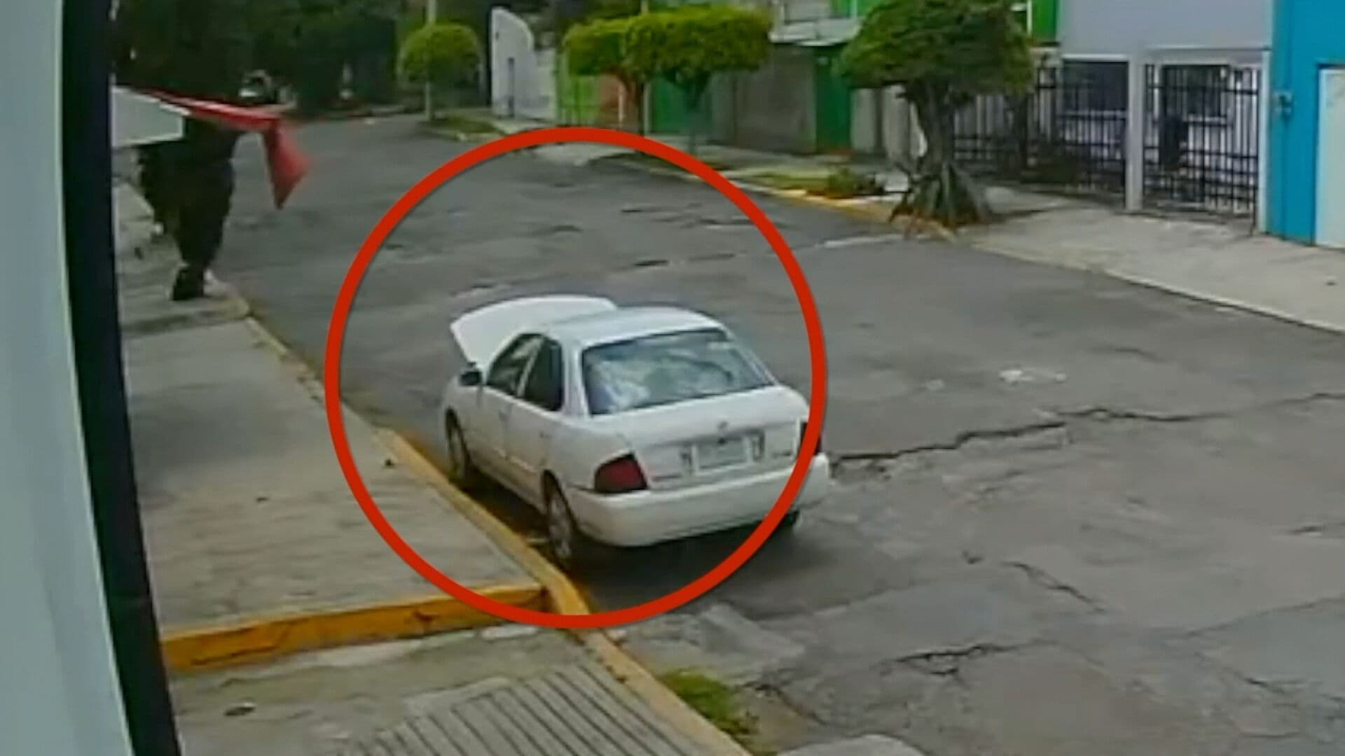 Video Robo Ladrón Batería de Automóvil en Colonia Aquiles Serdán Puebla