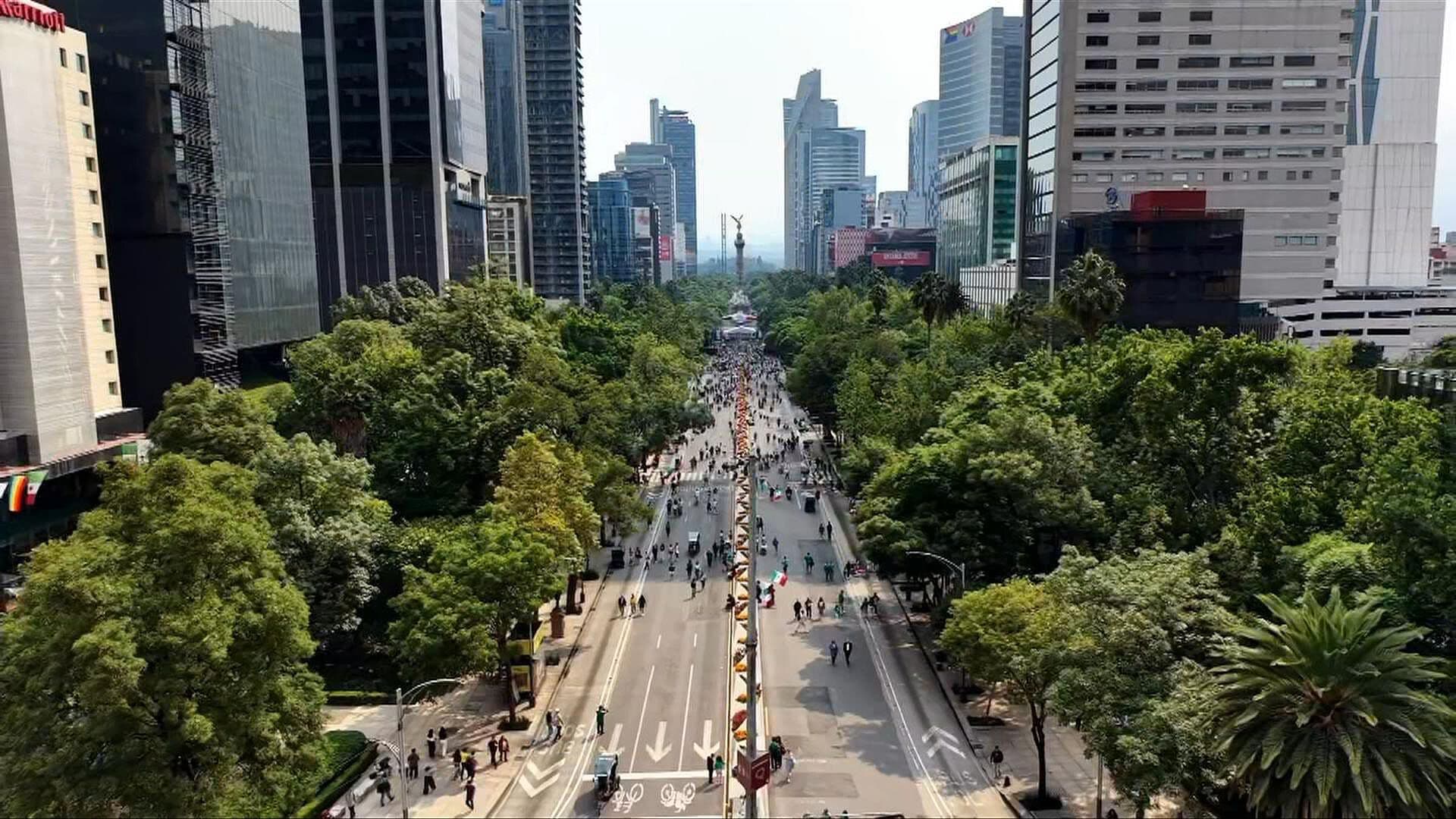 Así se ve Reforma Desde el Aire Previo al Partido México vs Corea del Sur
