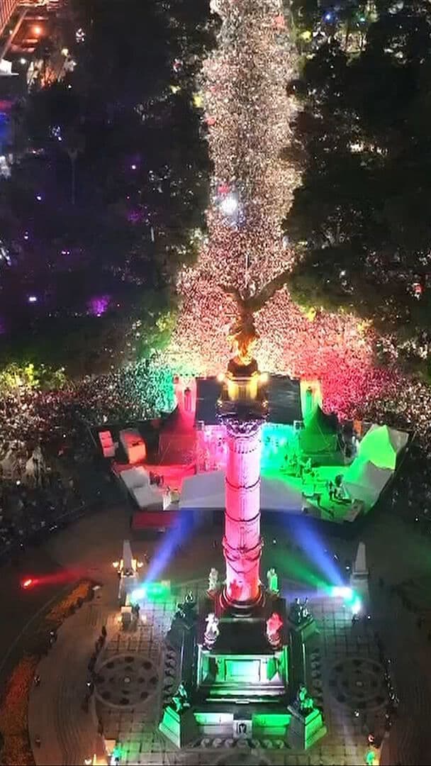 Desde el Aire: Avalancha Verde Llena el Ángel de la Independencia tras Triunfo México vs Corea